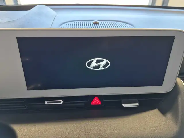 Hyundai Ioniq 5 view 11