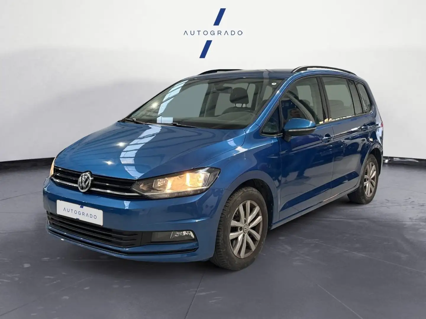 Volkswagen Touran 1.6TDI Business Edition 85kW Blau - 1