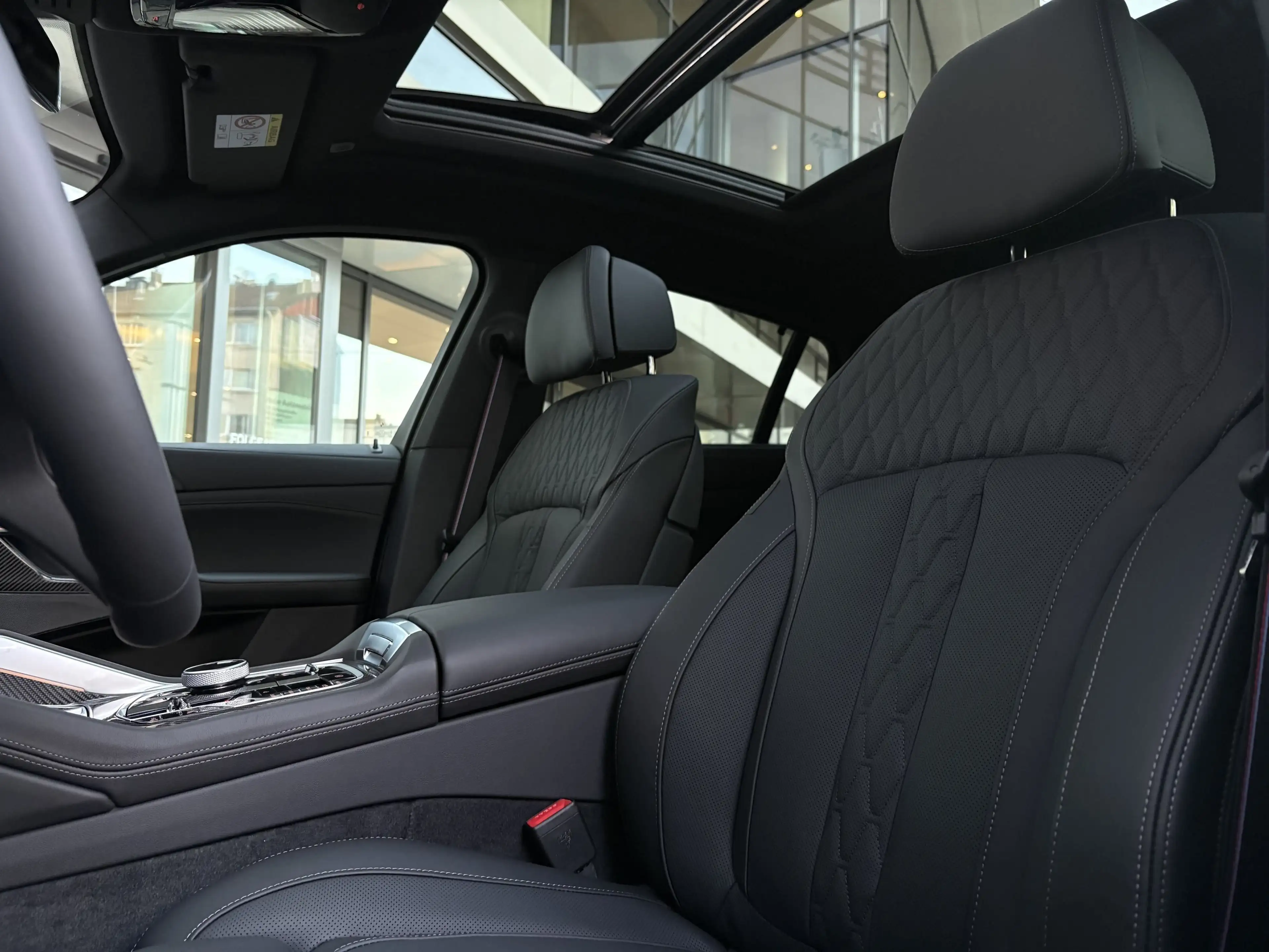 BMW X6 xDrive40d MSport PANO AHK DA PROF PA PROF 22" — photo 15