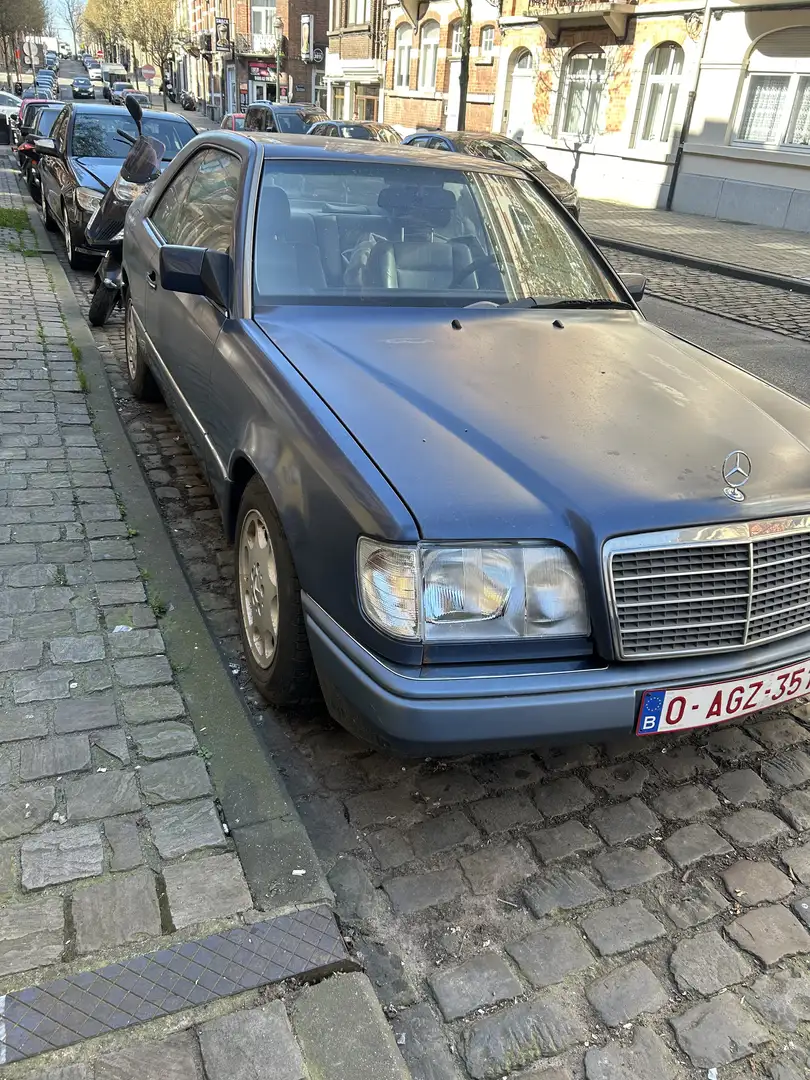 Mercedes-Benz 300 Blauw - 1