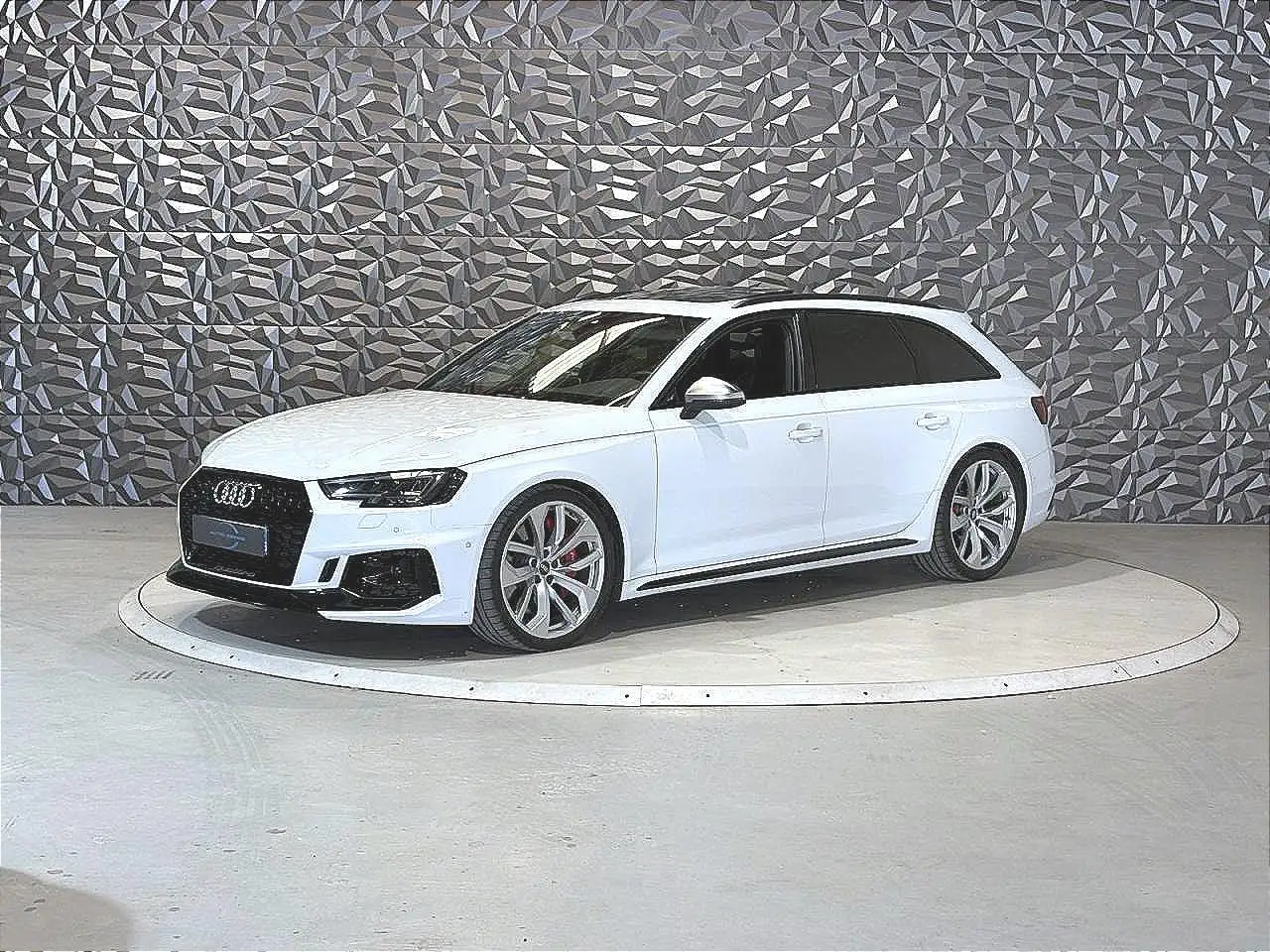 Audi RS4