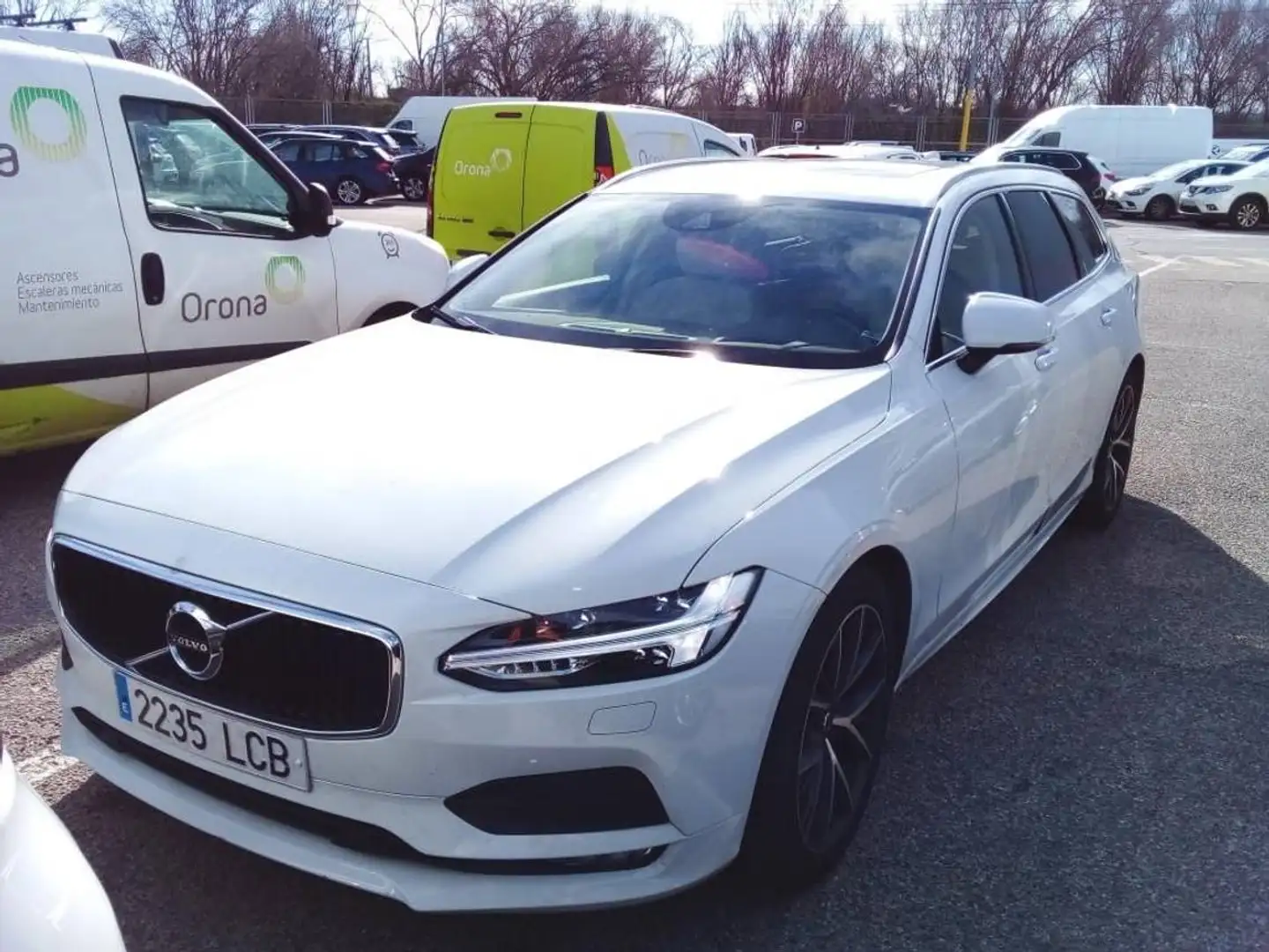 Volvo V90 D4 Business Plus Aut. 190 Blanco - 2