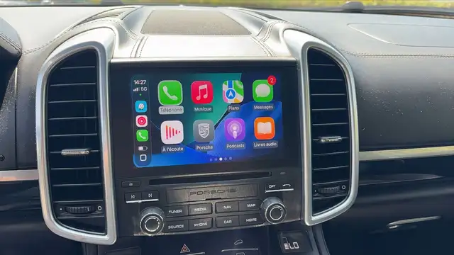 Porsche Cayenne view 13