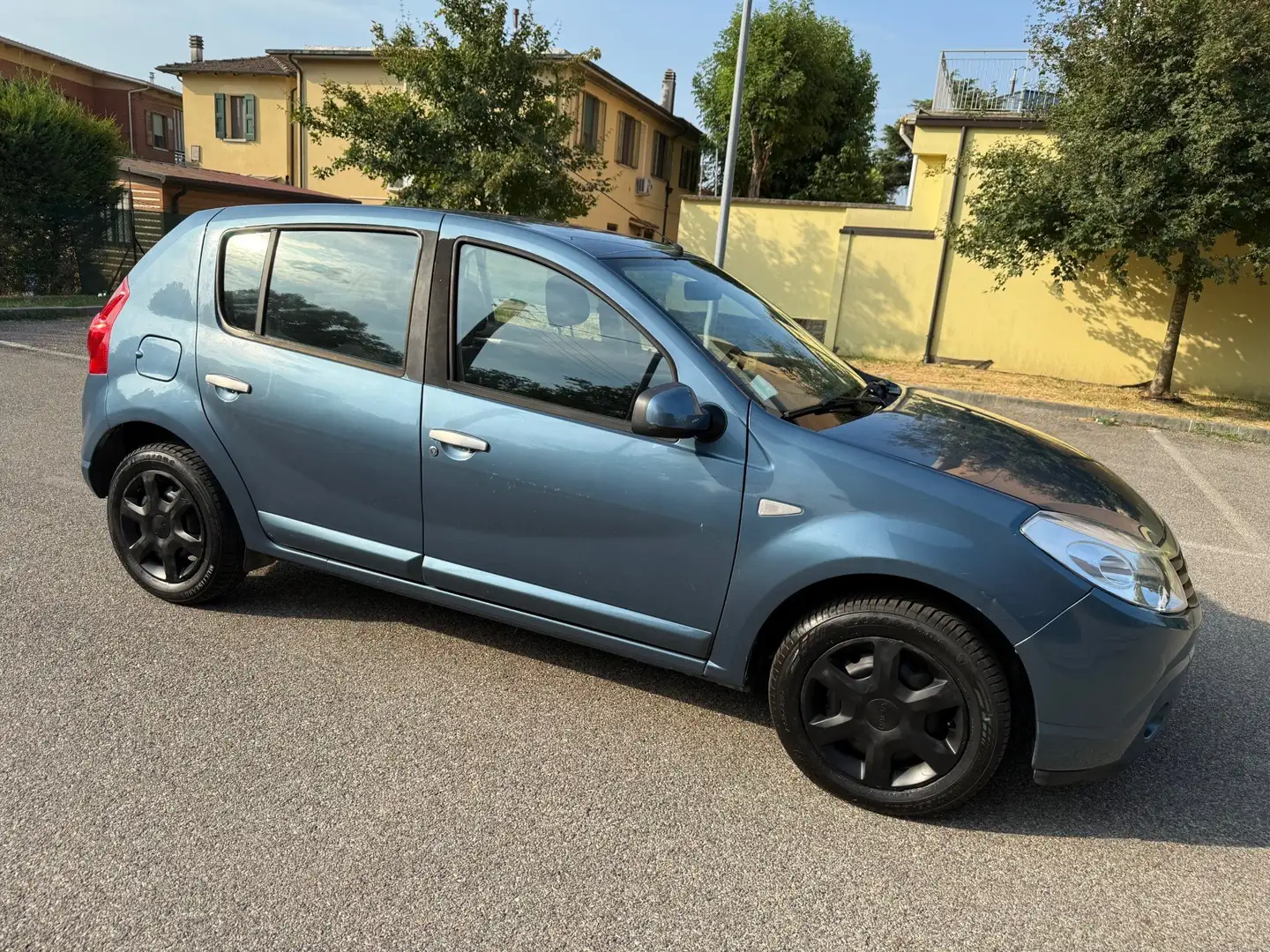 Dacia Sandero 1.4 Gpl - NEOPATENTATI - 12 MESI DI GARANZIA - Blu/Azzurro - 2