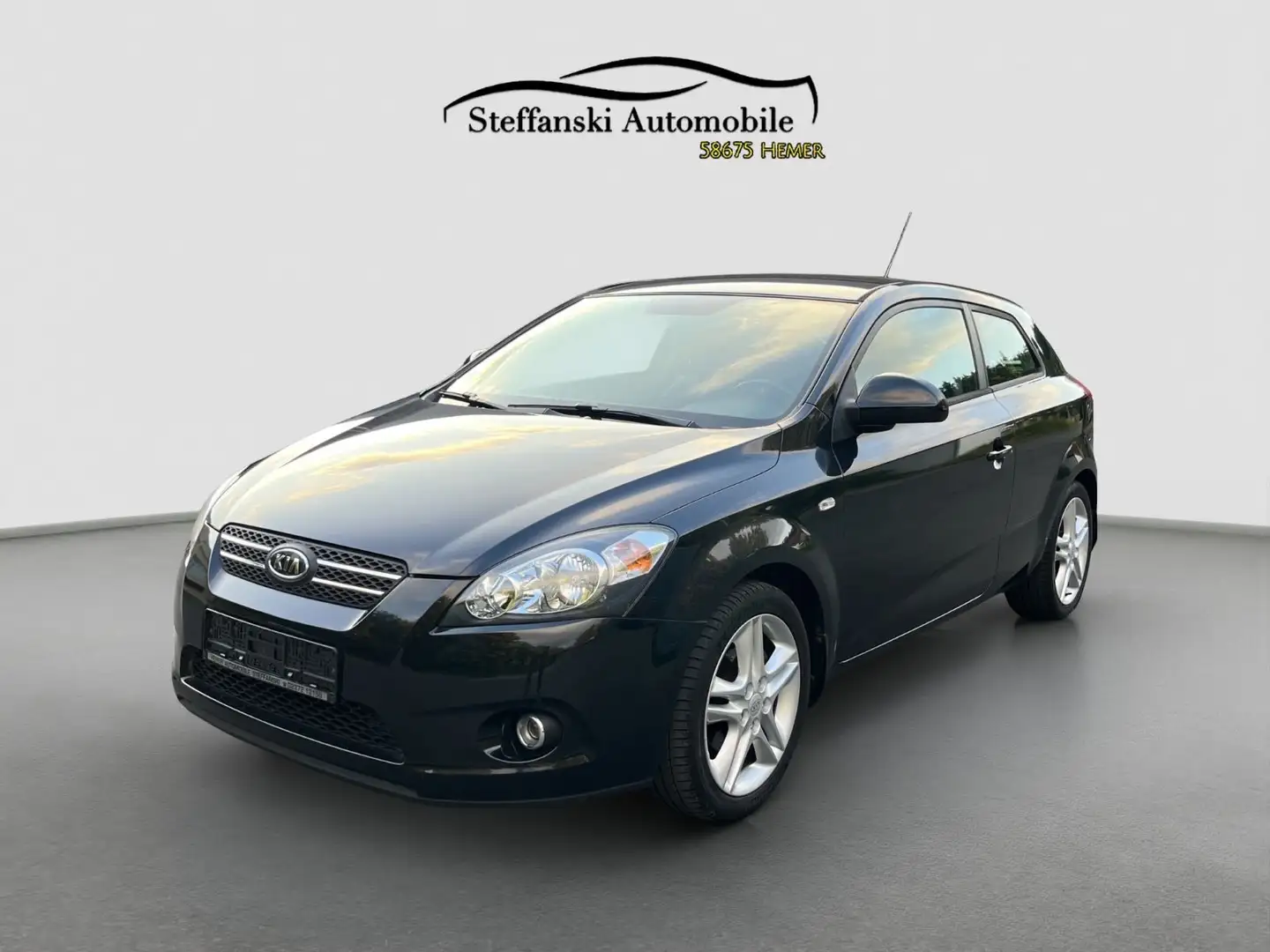 Kia Ceed / cee'd ProCeed Spirit Schwarz - 1