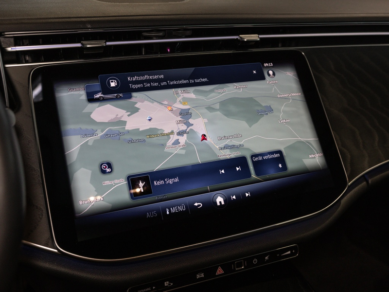 Mercedes-Benz E 200 , AVANTGARDE 360 DISTR KAMERA SPUR PDC SHZ — photo 14