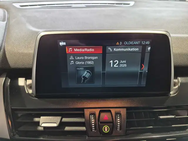 BMW 2 Series view 11