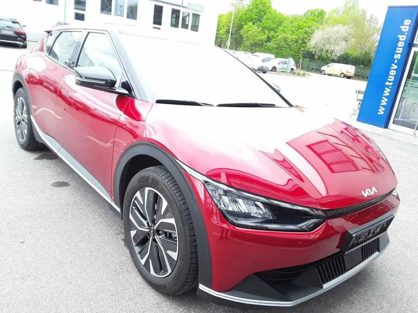 Kia EV6 4WD Teilleder 1. Hand 800V 30'km Rot - 1