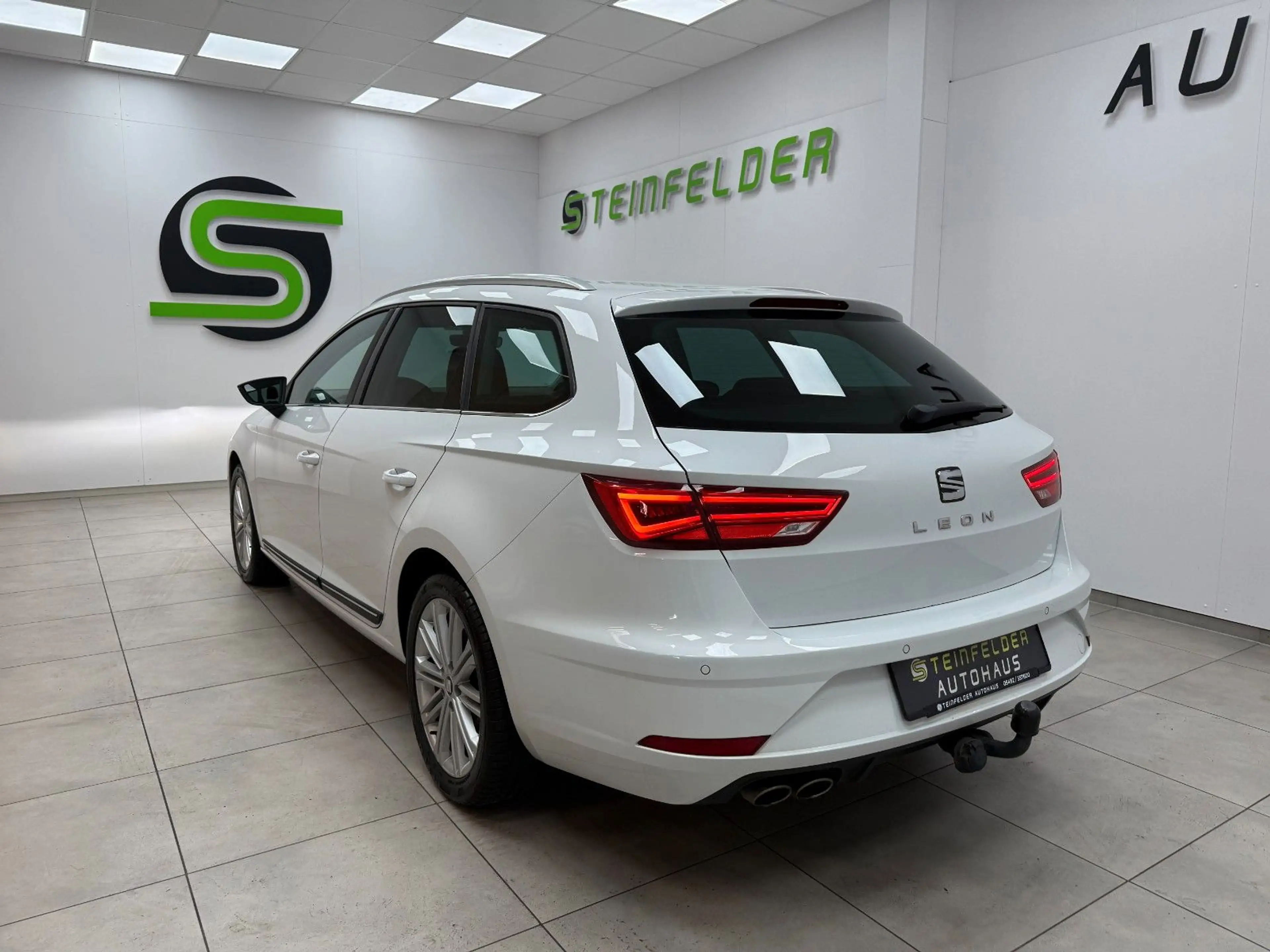SEAT Leon ST 1.4 TSI Xcellence / LED / DAB / RKAM — photo 5