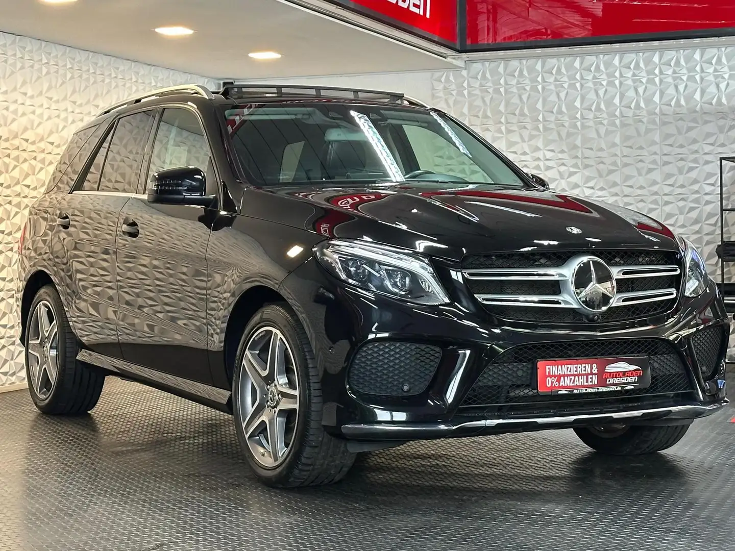 Mercedes-Benz GLE 500 GLE500 AMG 4M* LED#PANO#360#AHK#4xSHZ#ACC#SPUR Noir - 2