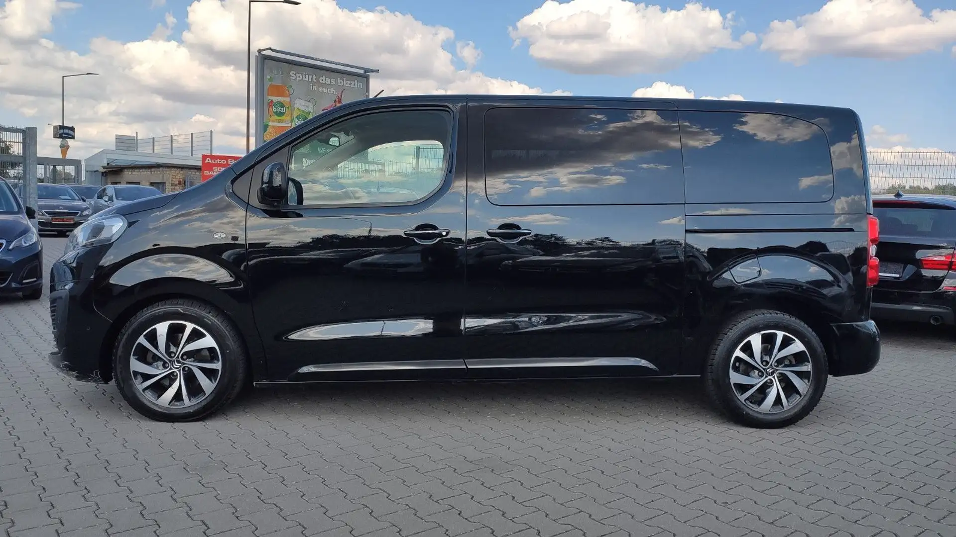 Citroen Spacetourer Spacetourer Shine M HUD+Pano+NAVI+AHK+MassageRFK Noir - 2