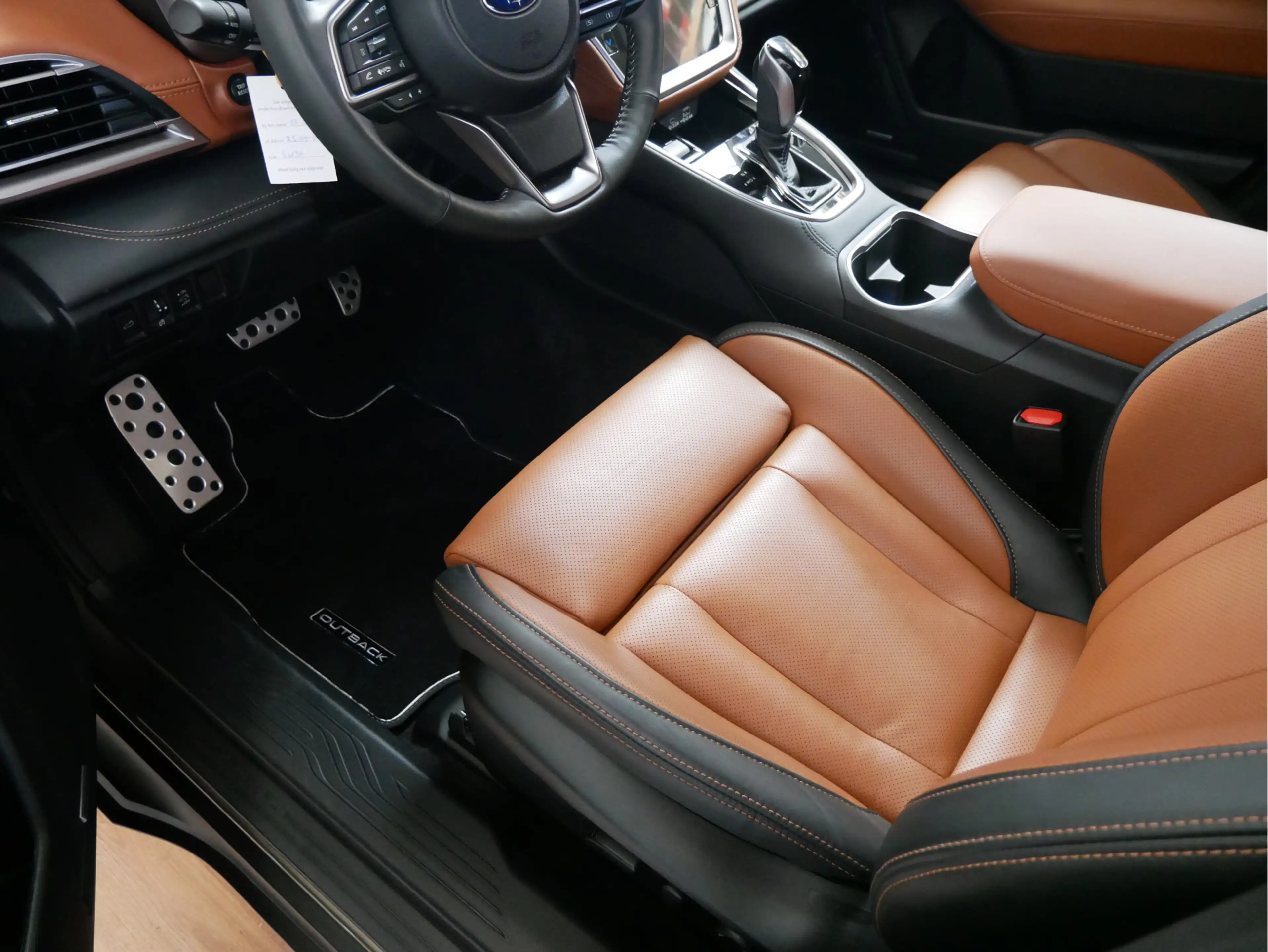 Subaru OUTBACK 2.5i Premium — photo 13