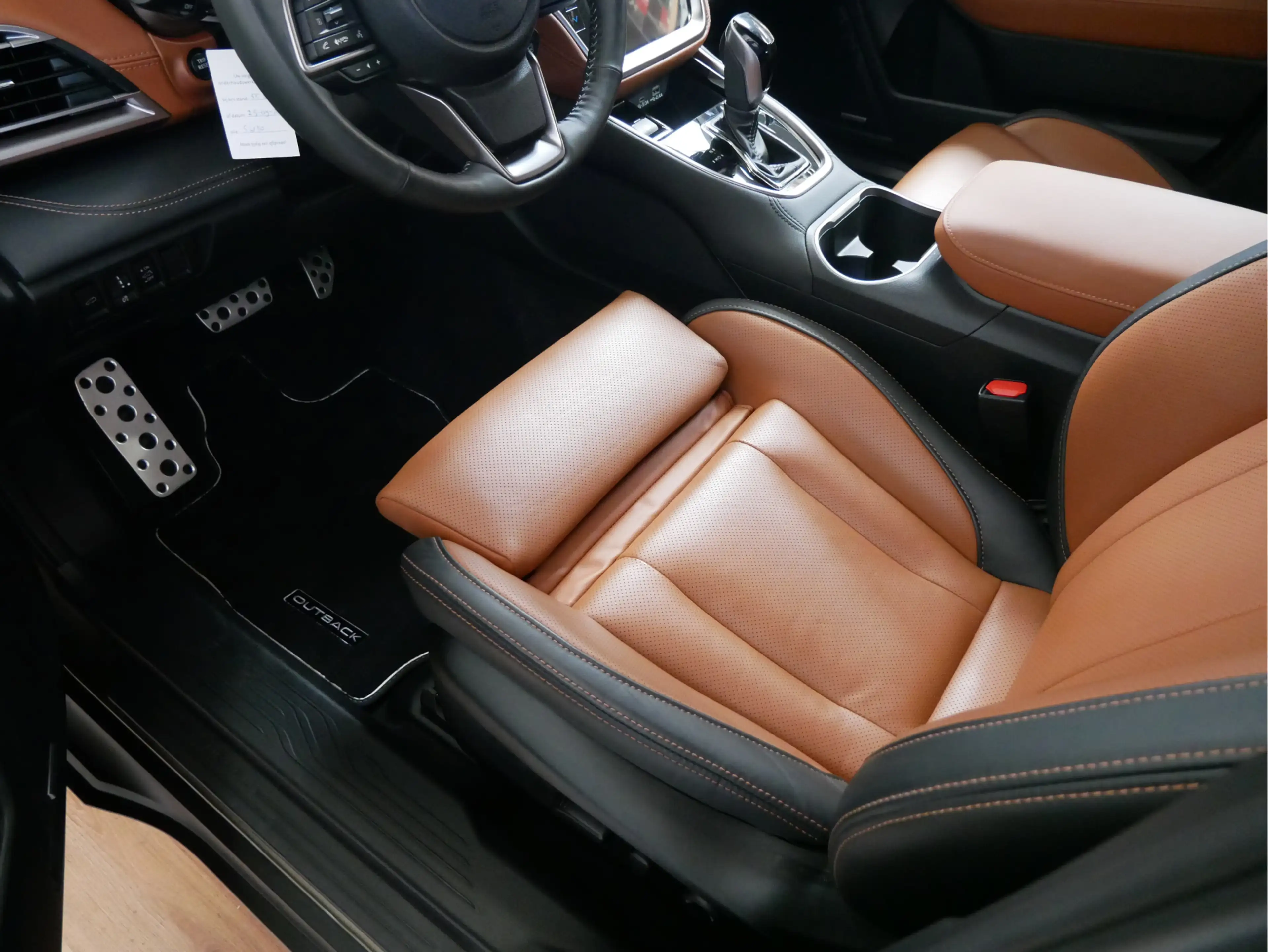 Subaru OUTBACK 2.5i Premium — photo 12