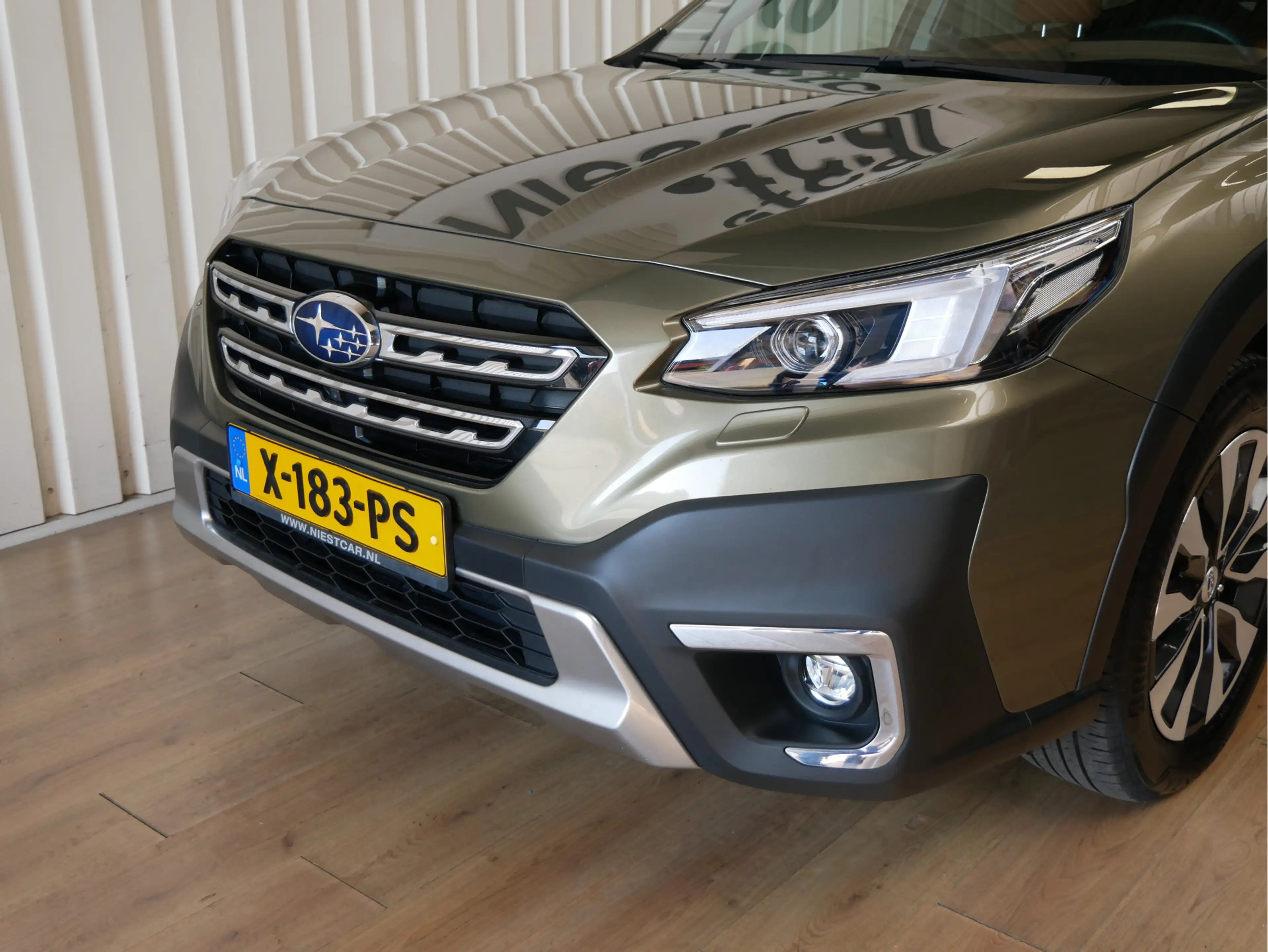 Subaru OUTBACK 2.5i Premium — photo 31