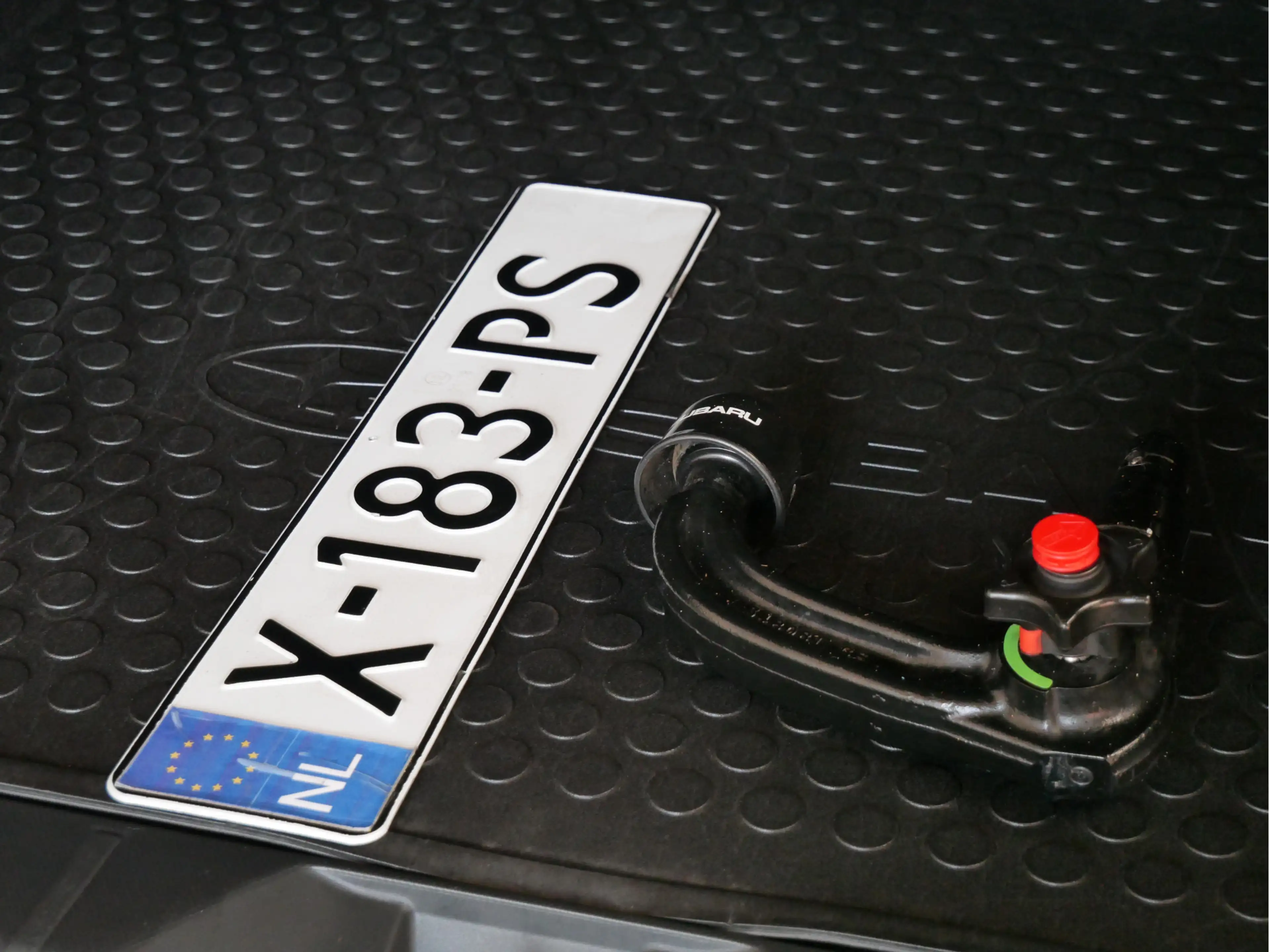 Subaru OUTBACK 2.5i Premium — photo 29