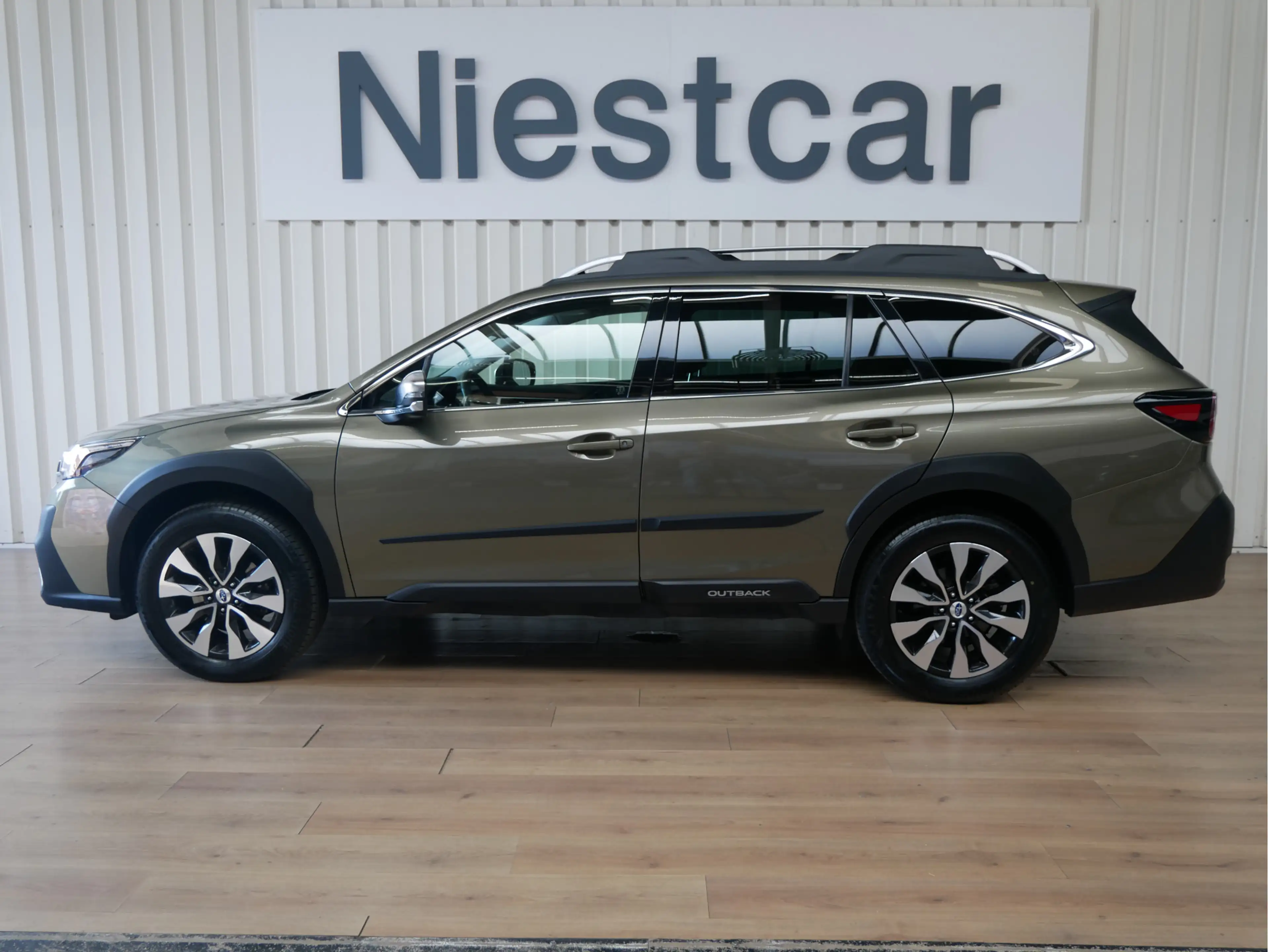 Subaru OUTBACK 2.5i Premium — photo 5