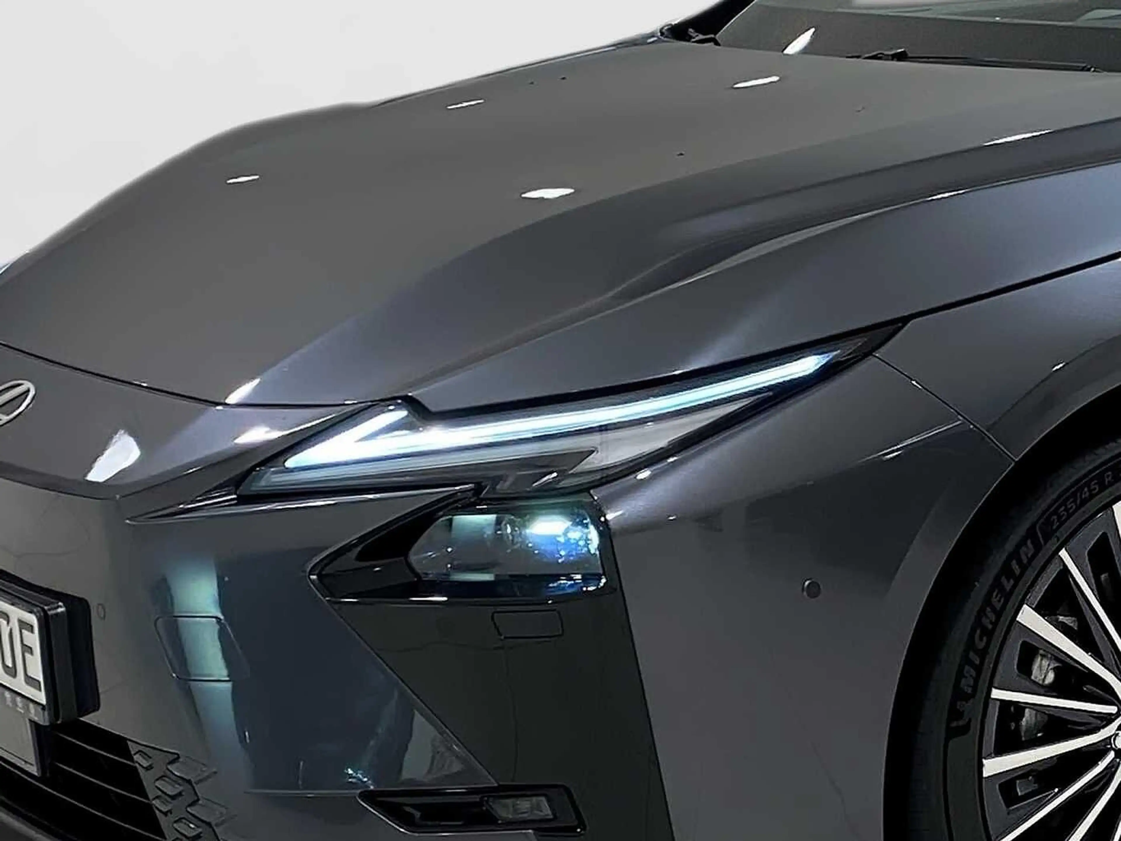 Lexus ES 350 e Luxury 21' FWD PANO ML Mj 2026 — photo 7