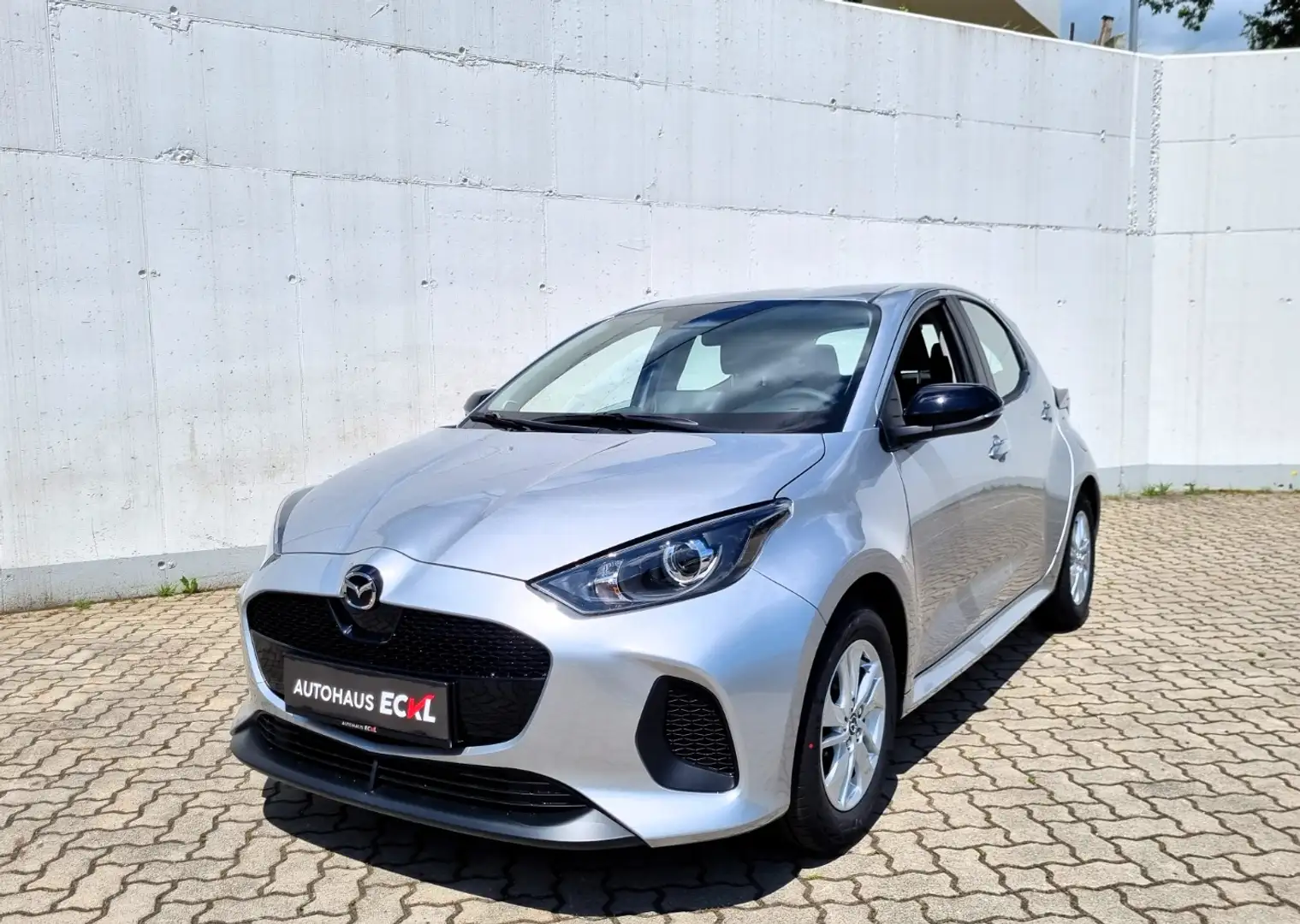 Mazda 2 Hybrid 1.5L 116PS AT WD Centre - Line Silber - 2