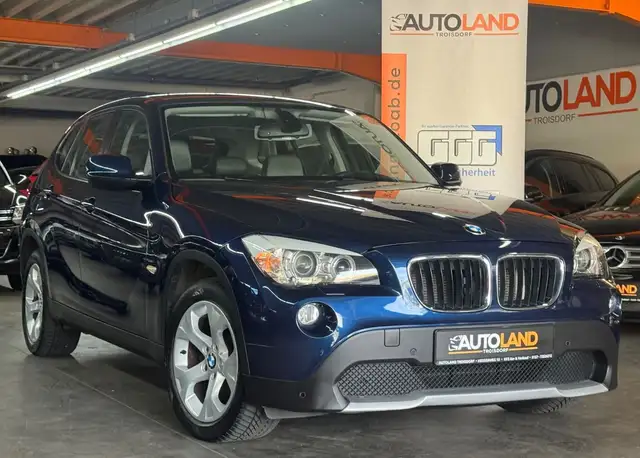 BMW X1 18i*NUR 104TKM*AUTOMATIK**XENON*KAMERA*AHK*PDC