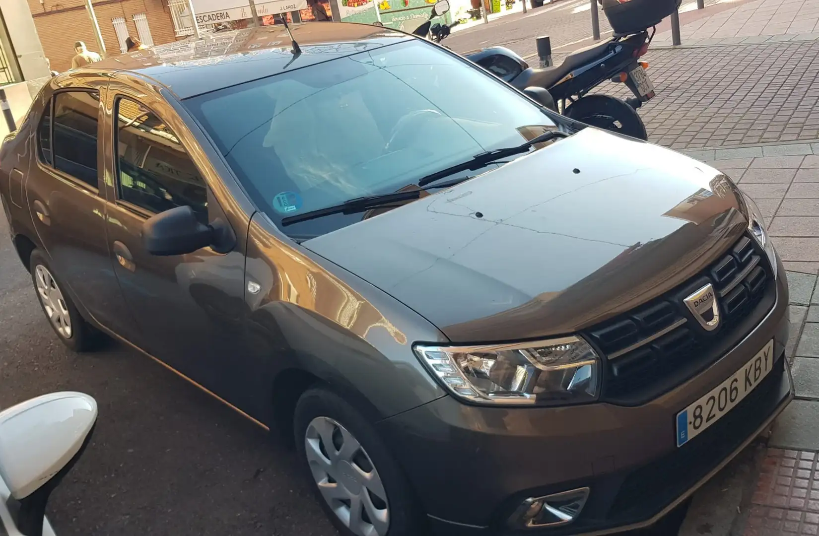 Dacia Logan MCV 0.9 TCE Ambiente - 1