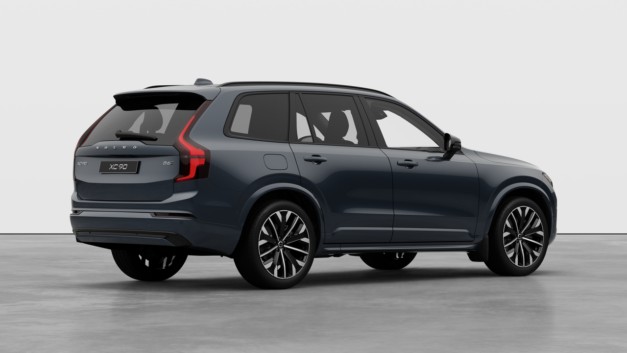 2026 Volvo XC90 Ultra 7-Seater (Dark Theme) alt 4