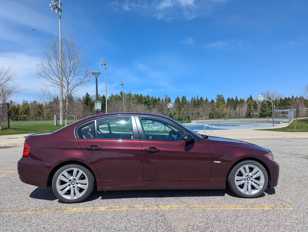 BMW 3 Series снимка BMW 3 Series