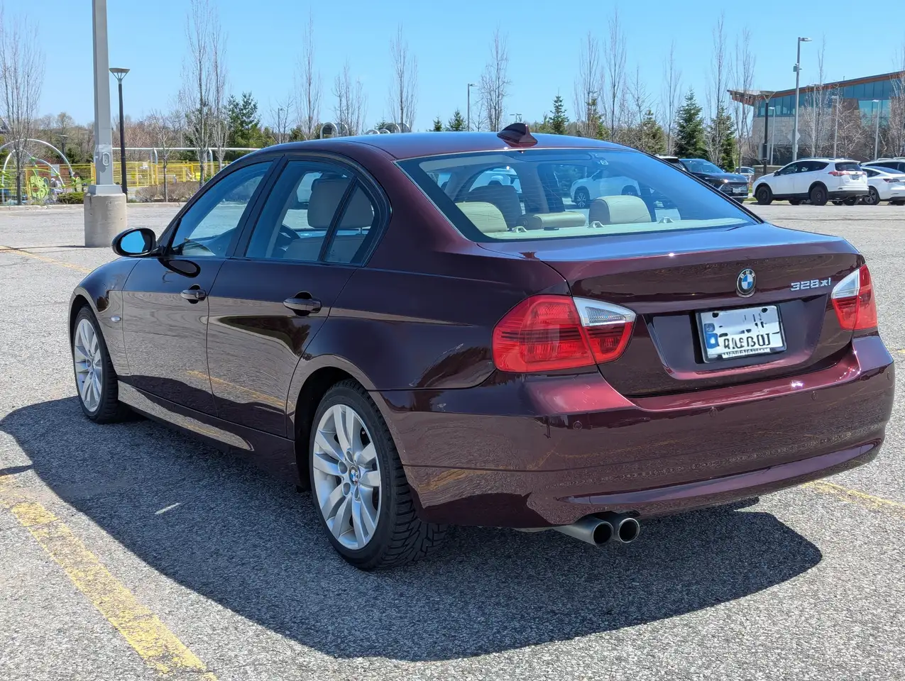 BMW 3 Series снимка BMW 3 Series