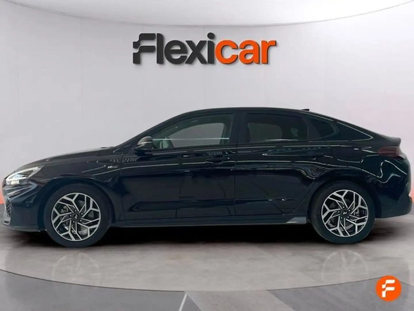 Hyundai i30 1.0 TGDI N Line 100 Negro - 2