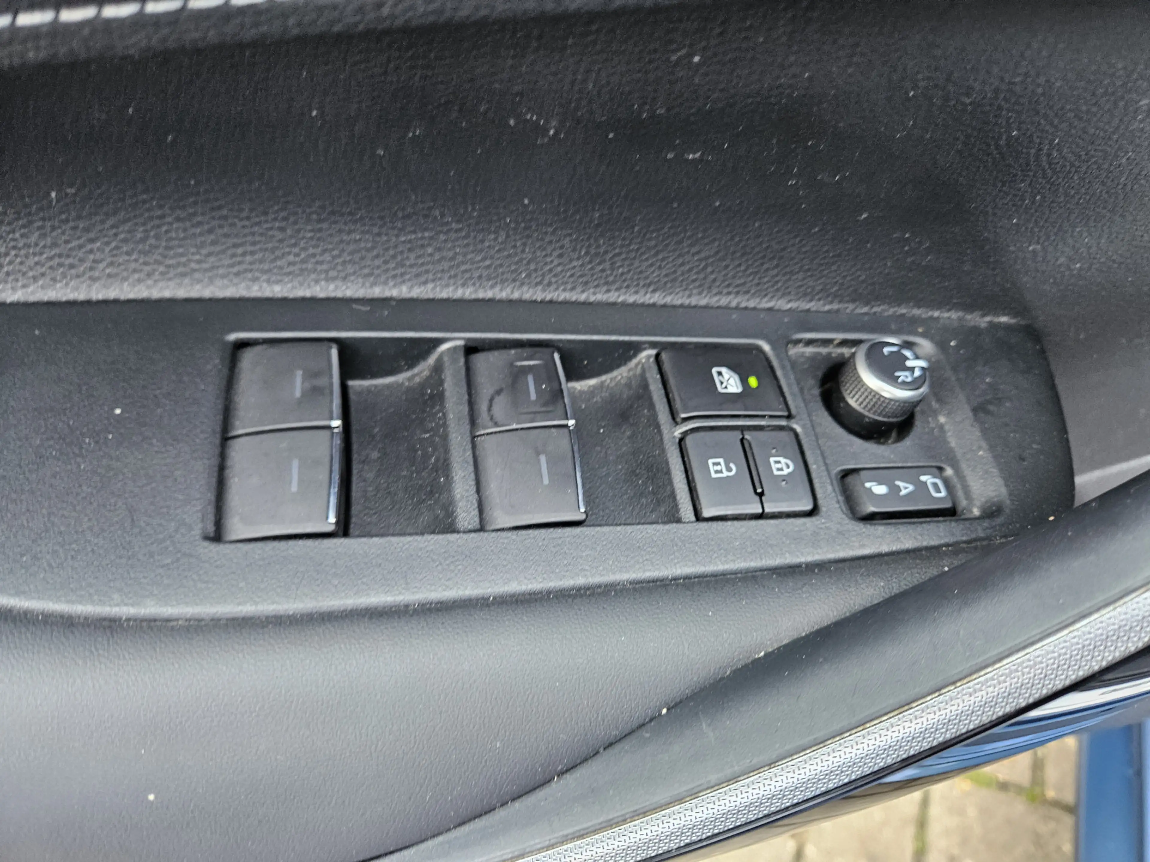 Toyota Corolla Touring Sports 1.8 Hybrid Business Plus — photo 7