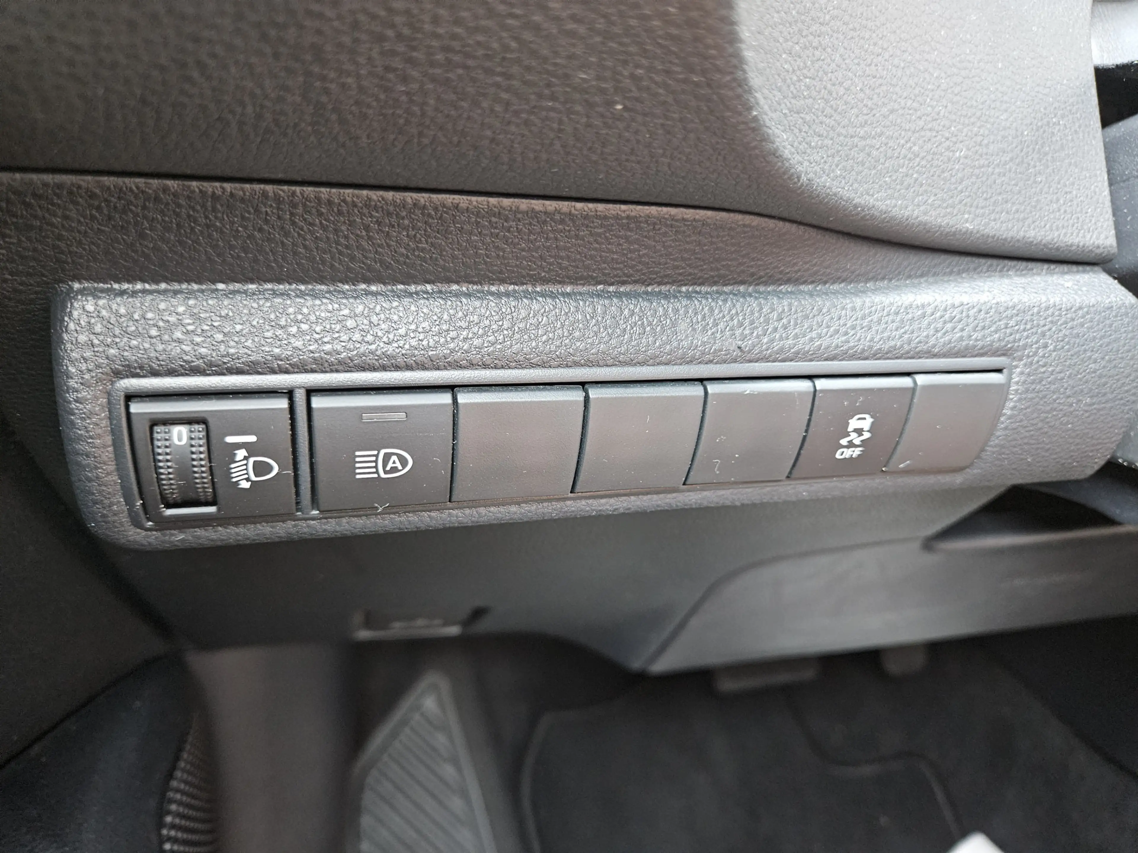 Toyota Corolla Touring Sports 1.8 Hybrid Business Plus — photo 19