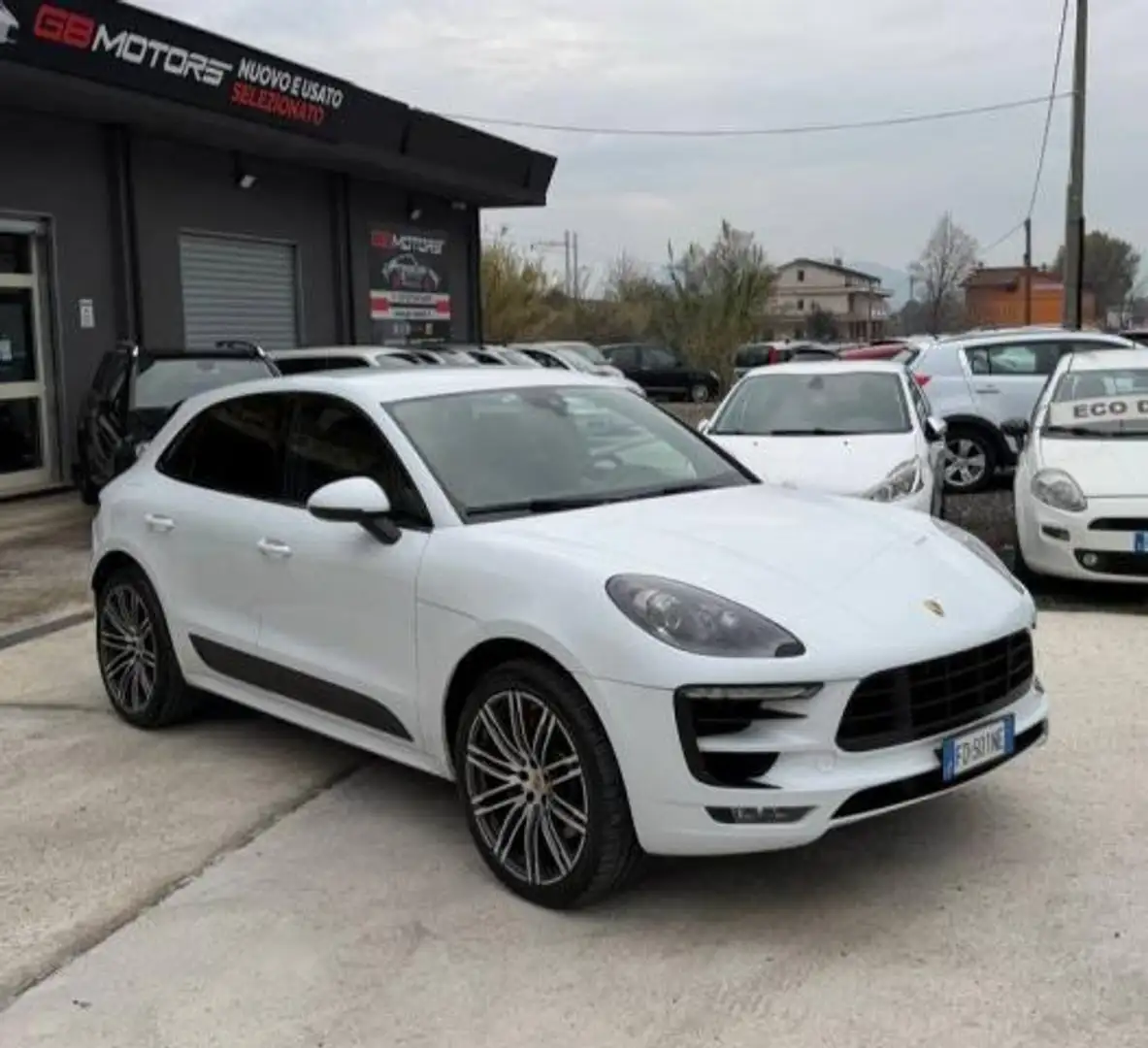 Porsche Macan 3.0 GTS Blanc - 2
