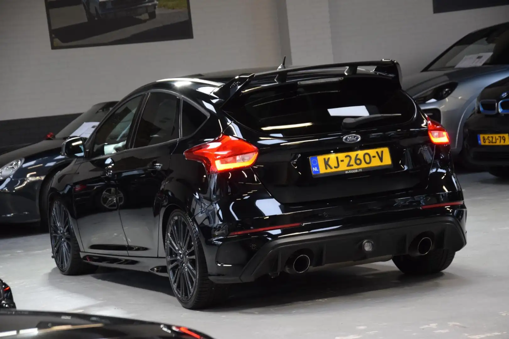 Ford Focus 2.3 RS Navi|350pk!! Schade en motorprobleem Zwart - 2