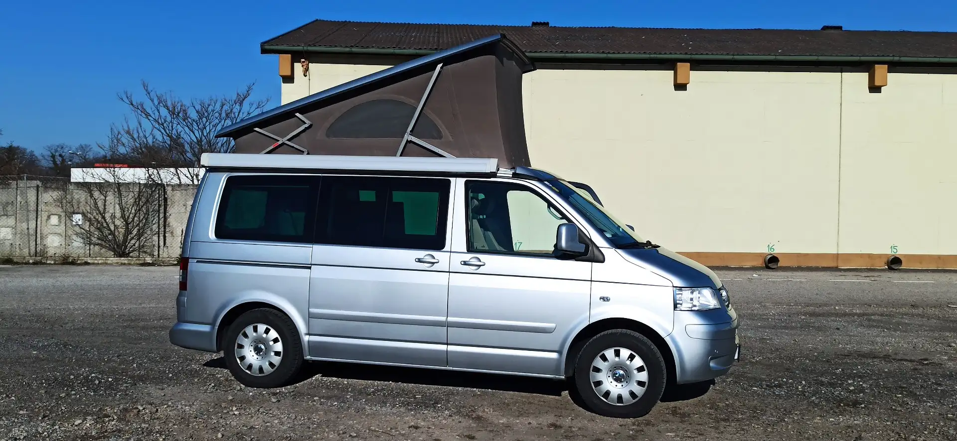 Volkswagen T5 California - 2