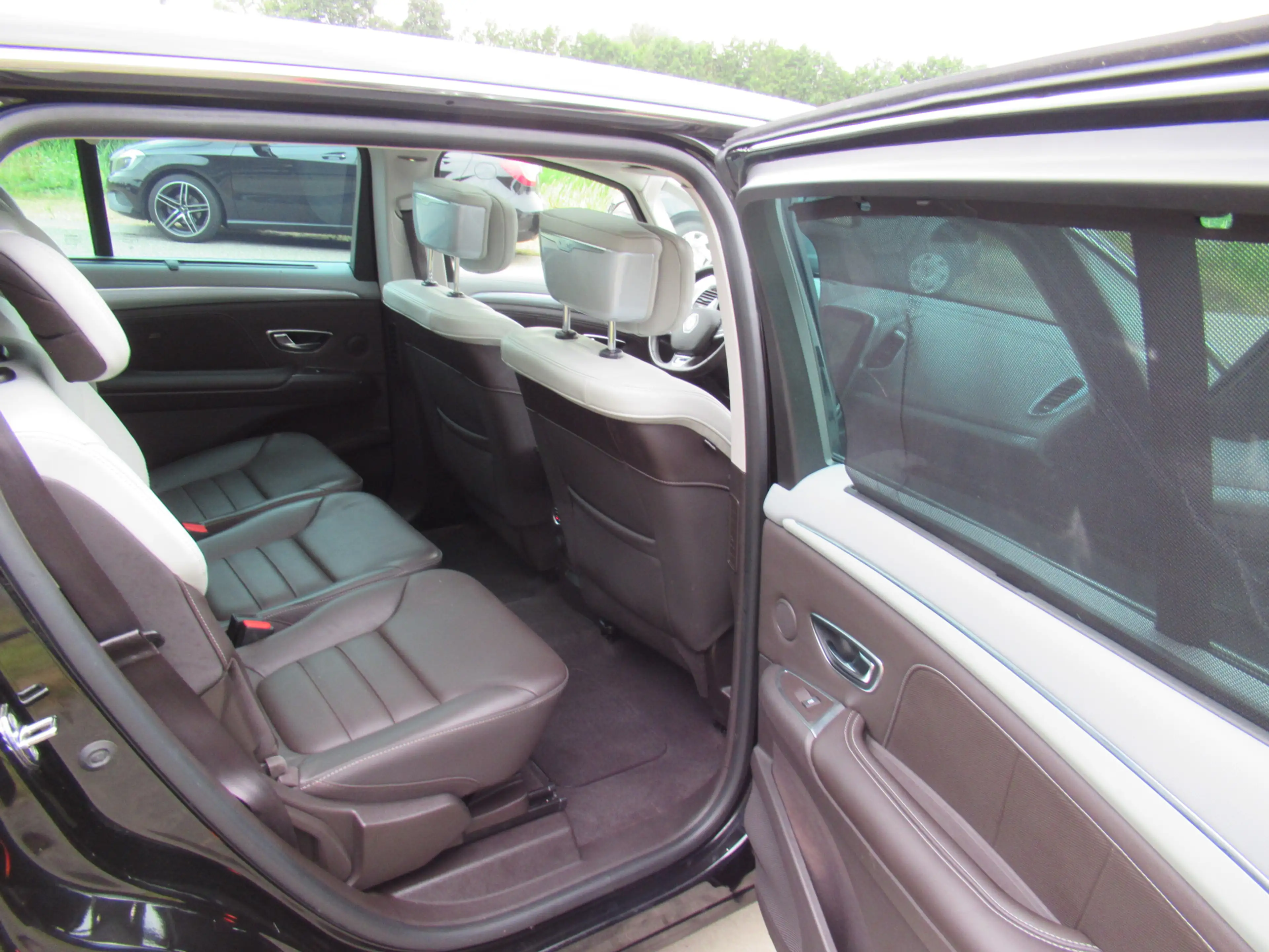 Renault Espace 1.8 TCe 225 Initiale Paris 7p. Open dak/ 4control/ — photo 21