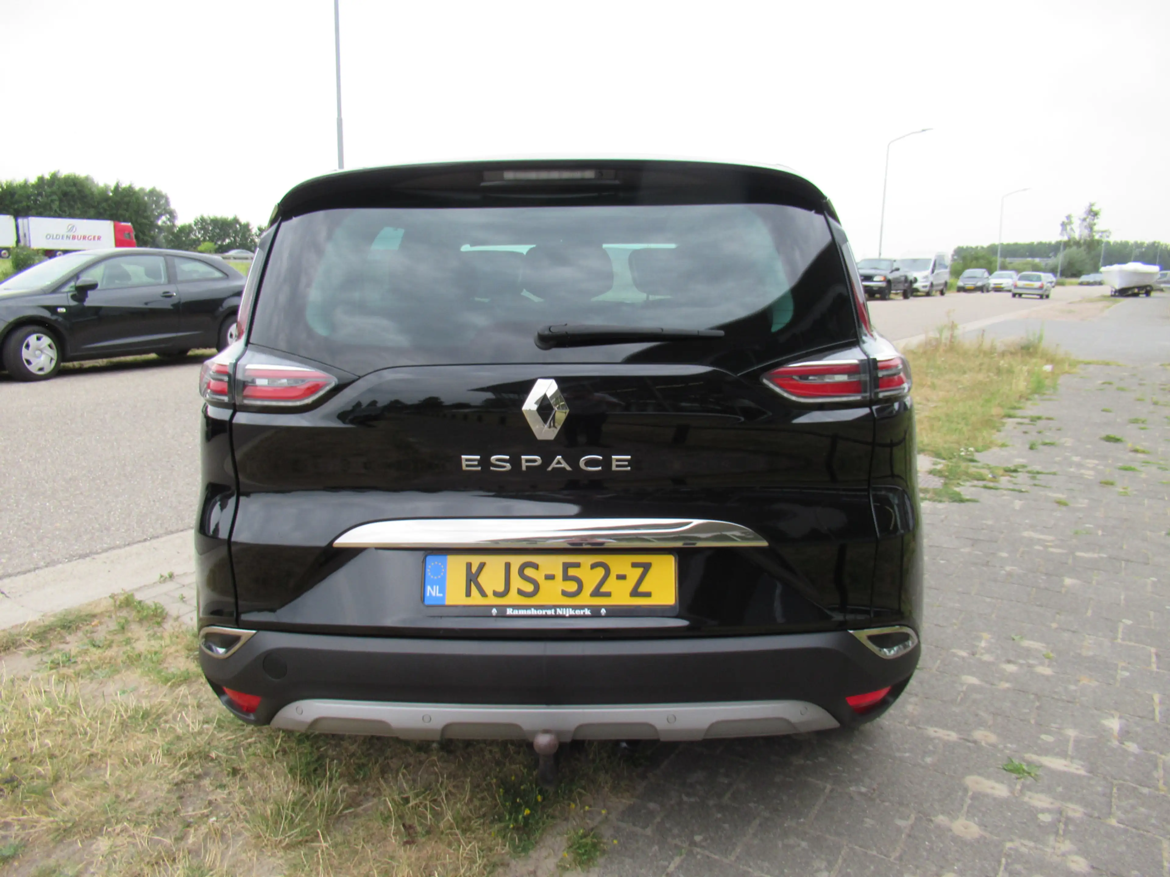 Renault Espace 1.8 TCe 225 Initiale Paris 7p. Open dak/ 4control/ — photo 6