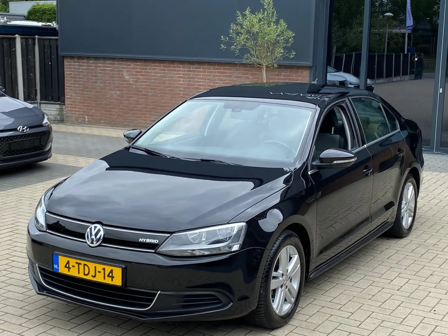 Volkswagen Jetta 1.4 TSI Hybrid NAVI CRUISE CLIMA PDC L.M. VELGEN A Zwart - 1