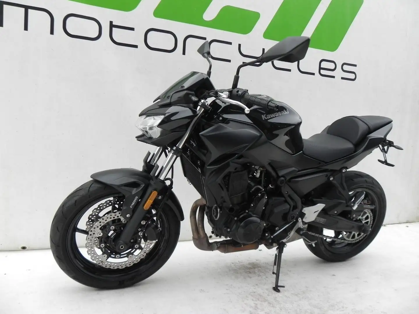 Kawasaki Z 650 ABS Schwarz - 2