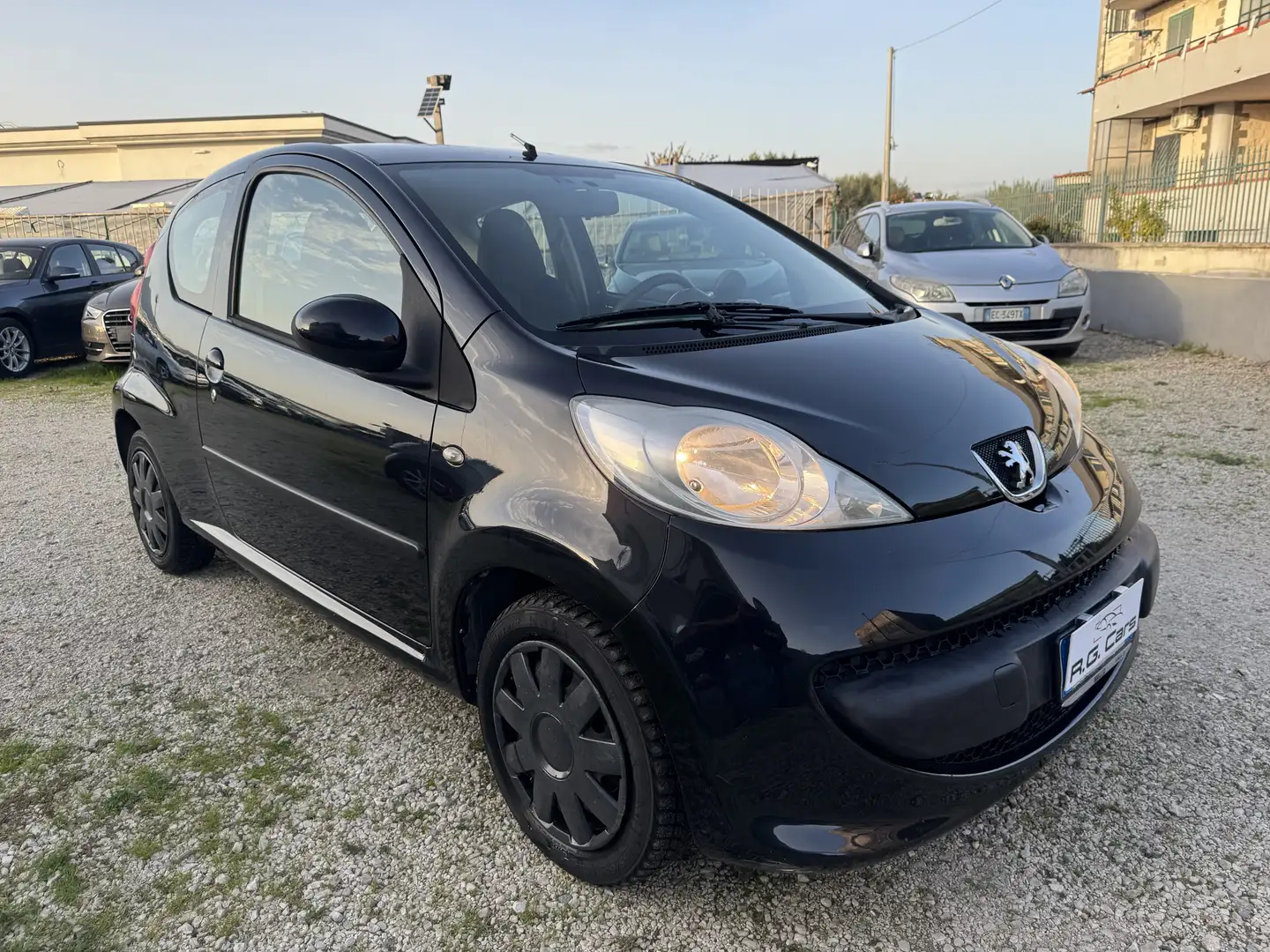 Peugeot 107 3p 1.0 12v Plaisir 2tronic - 2