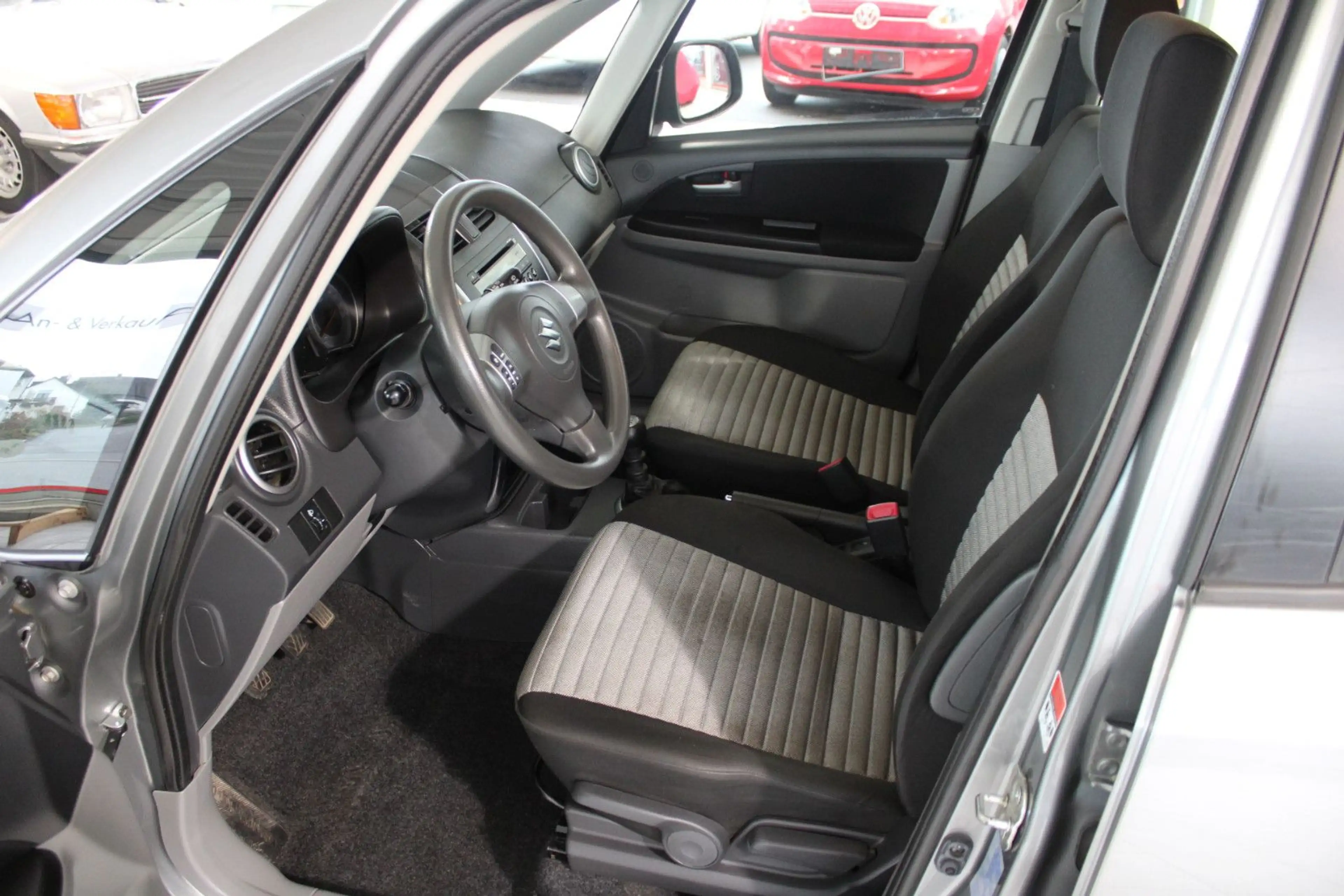 Suzuki SX4 2.0 DDiS 4x4/Klima/SitzHz./1.Hd/EU5 — photo 10