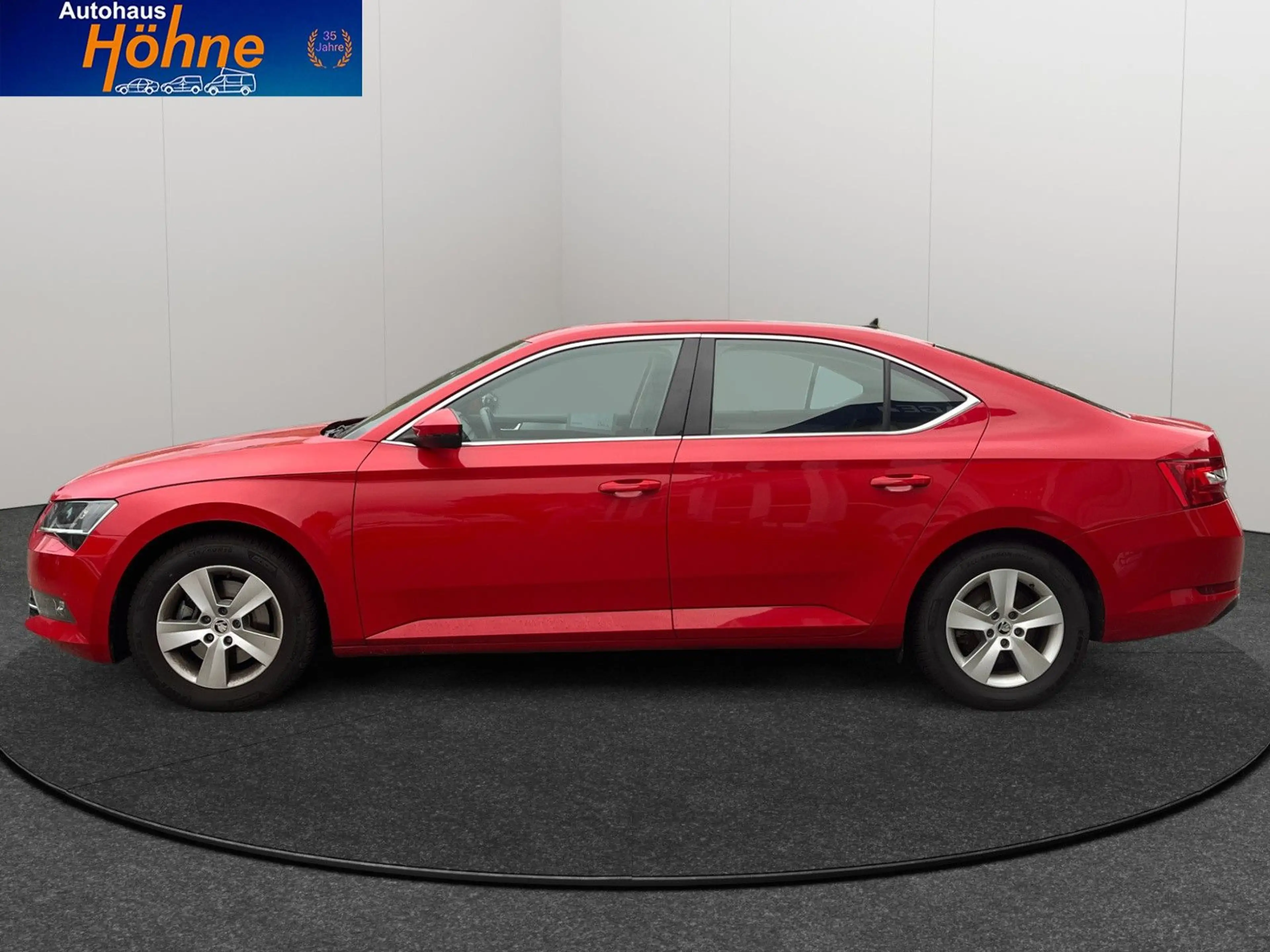 Skoda Superb Lim. 1.4 TSI Ambition-Keyless-LED — photo 3