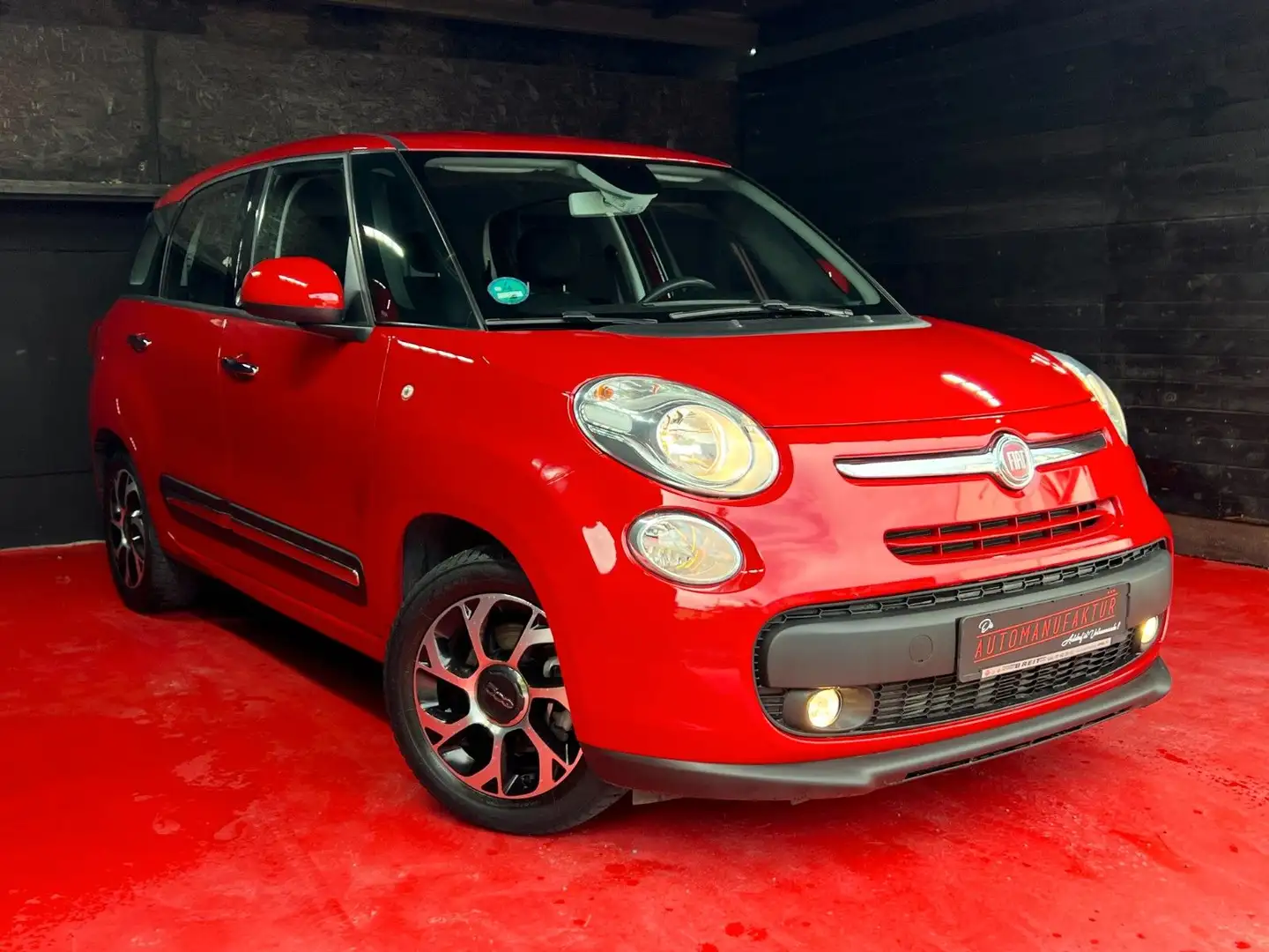 Fiat 500L Lounge Rojo - 1