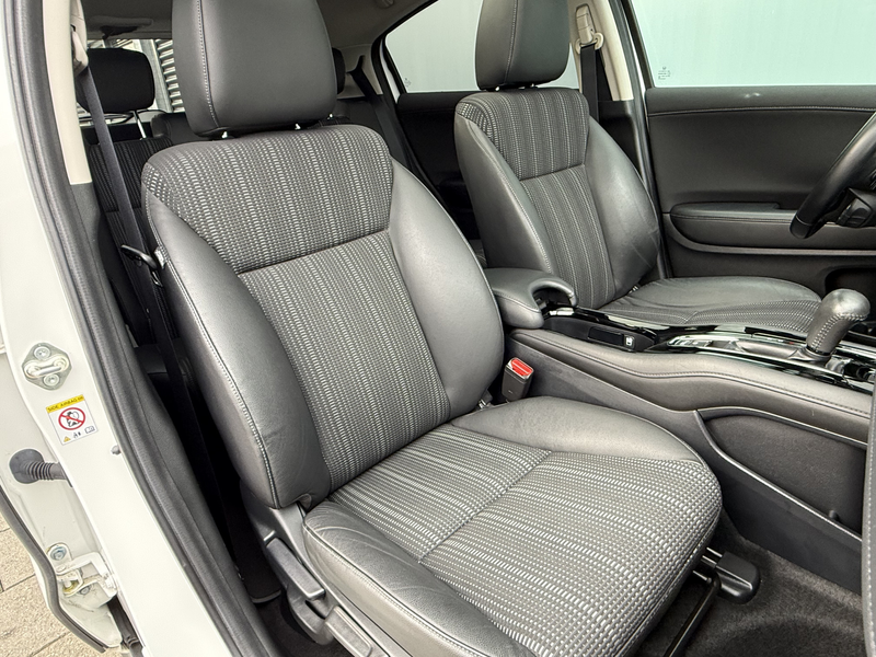 Honda HR-V BWJ 2016 | 1.5 i-VTEC 131PK Executive | PANO DAK | — photo 38