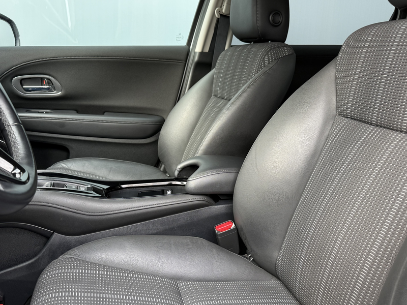 Honda HR-V BWJ 2016 | 1.5 i-VTEC 131PK Executive | PANO DAK | — photo 30