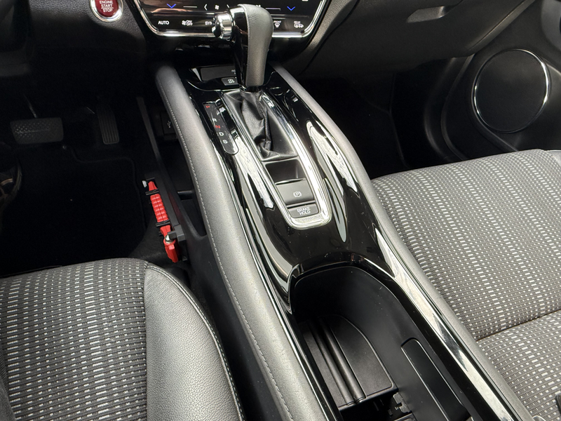Honda HR-V BWJ 2016 | 1.5 i-VTEC 131PK Executive | PANO DAK | — photo 33