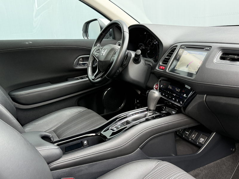 Honda HR-V BWJ 2016 | 1.5 i-VTEC 131PK Executive | PANO DAK | — photo 39