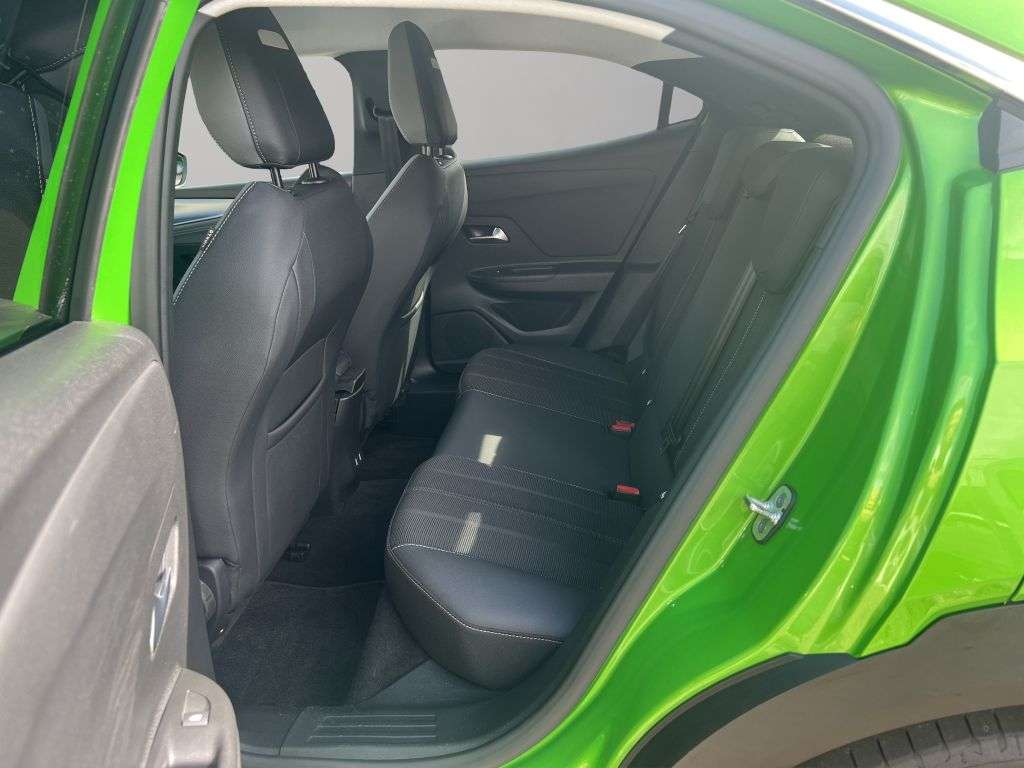 Opel Mokka E
