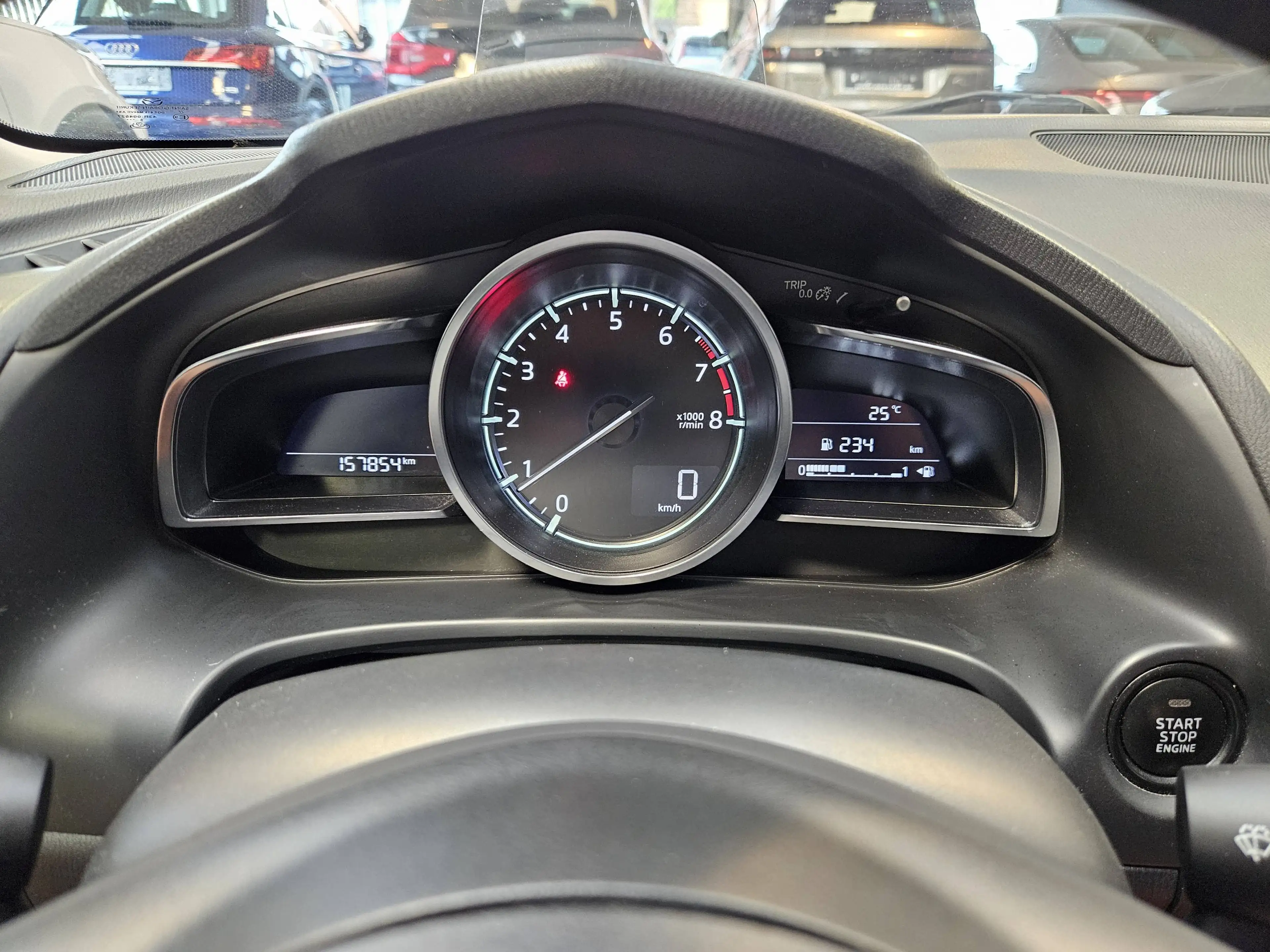 Mazda 3 3 1.5i SKYDRIVE PLAY EDITION,GPS,CAMERA,PHARES LED,GARANTIE 1 AN — photo 15