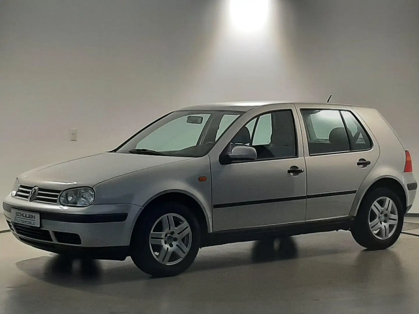 Volkswagen Golf 1.4 16V*5-trg*Allwetterreifen*HU 06/2026* Silber - 2