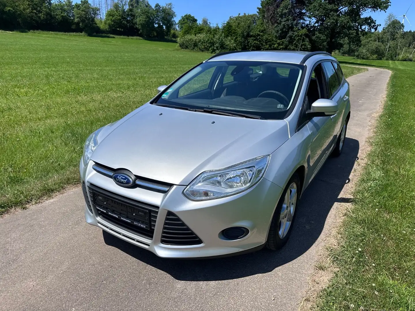 Ford Focus Turnier Trend Argent - 1