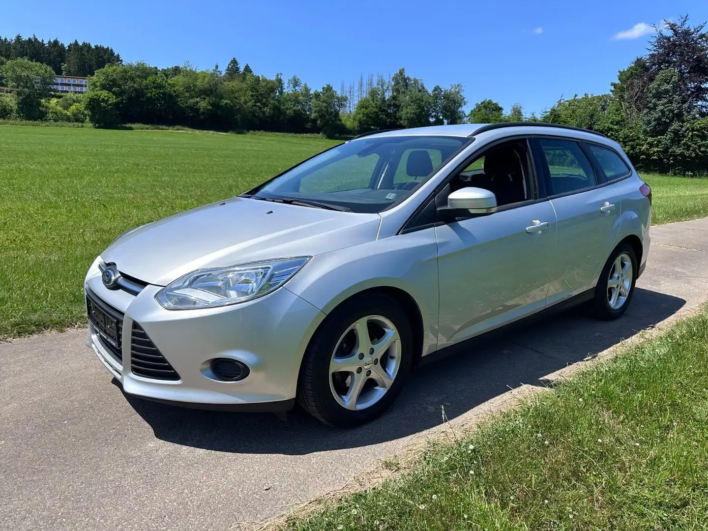 Ford Focus Turnier Trend Argent - 2